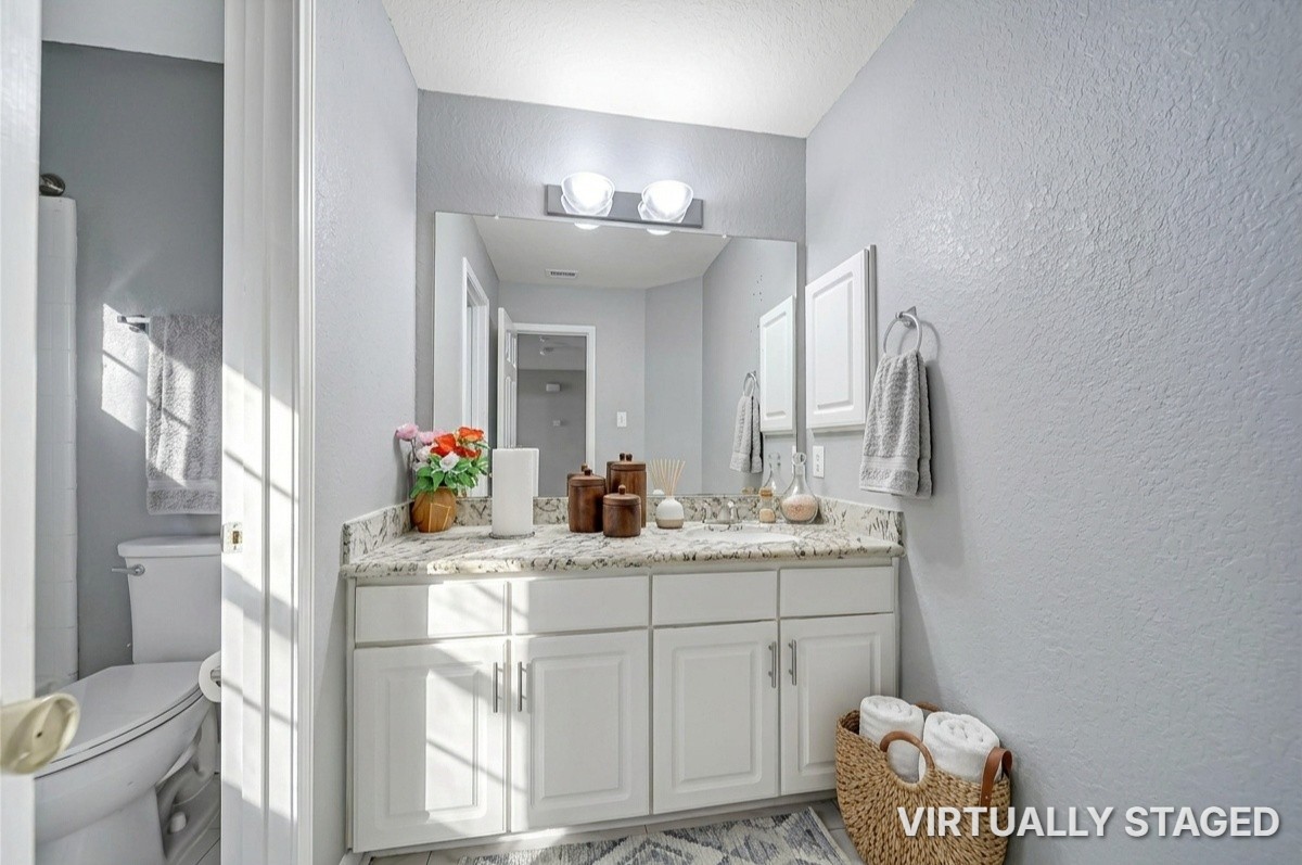 2706 Oak Ridge Park Drive Property Photo 17