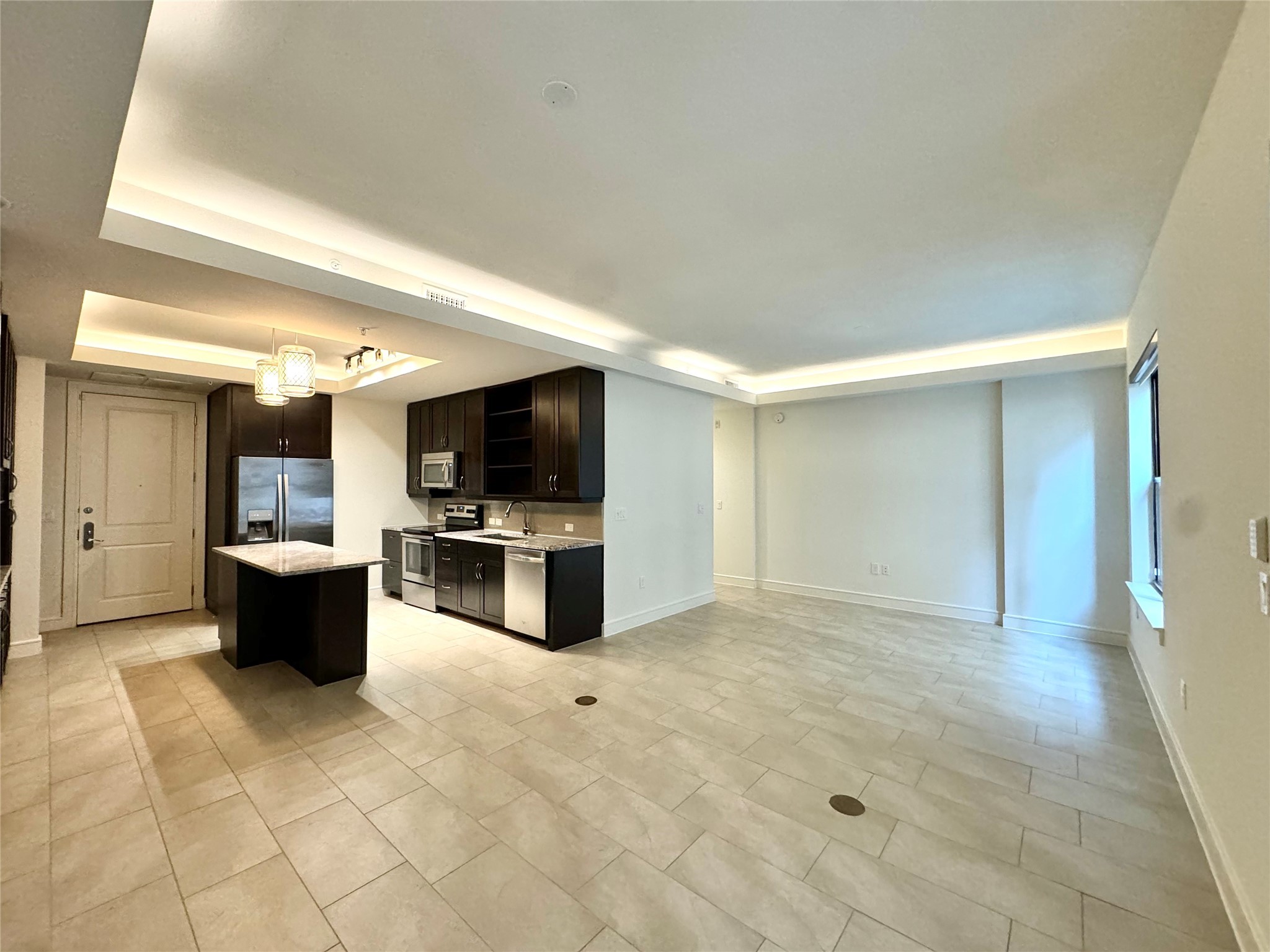 2303 Mid St Lane 110 Property Photo 3