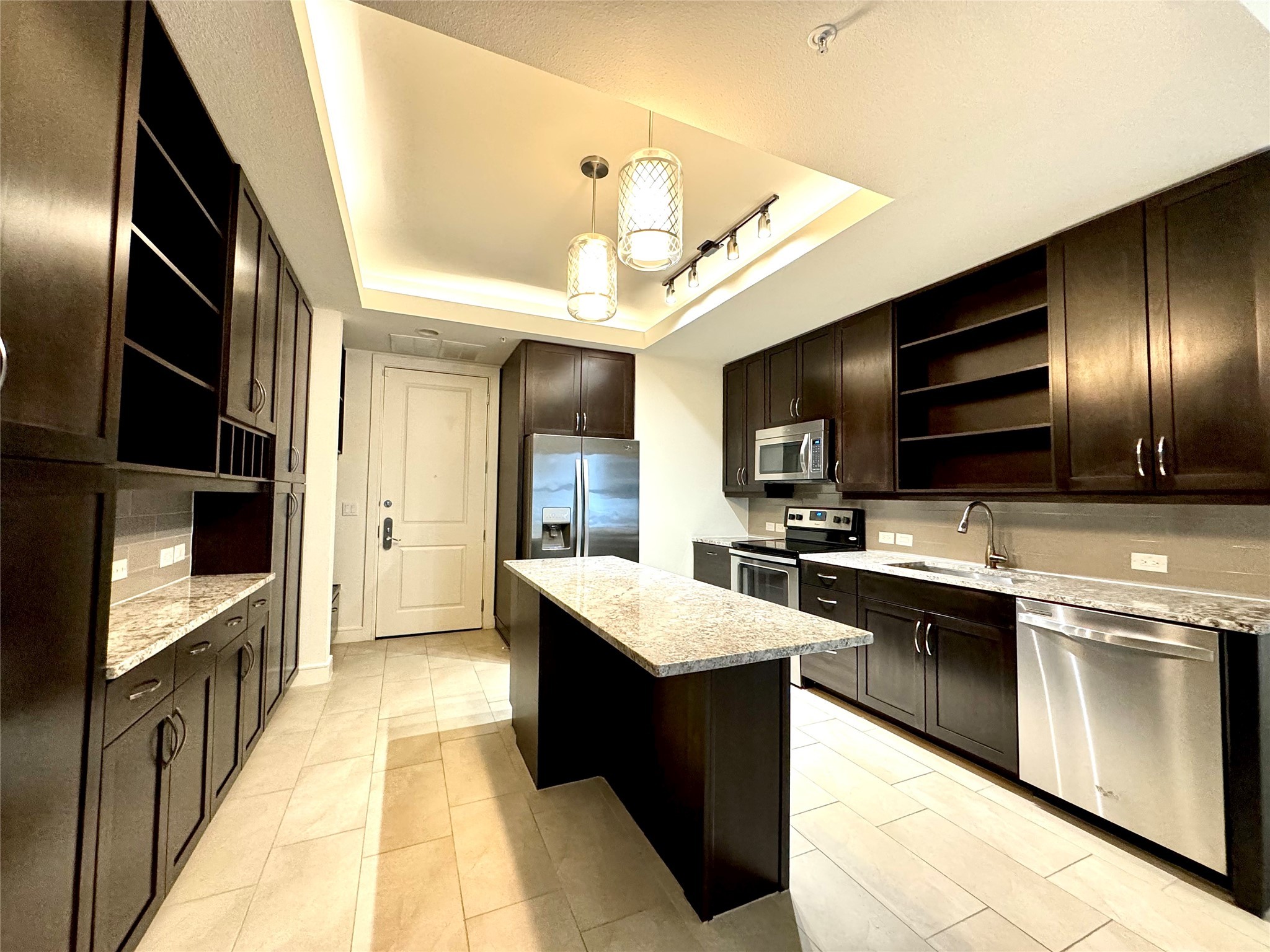 2303 Mid St Lane 110 Property Photo 5