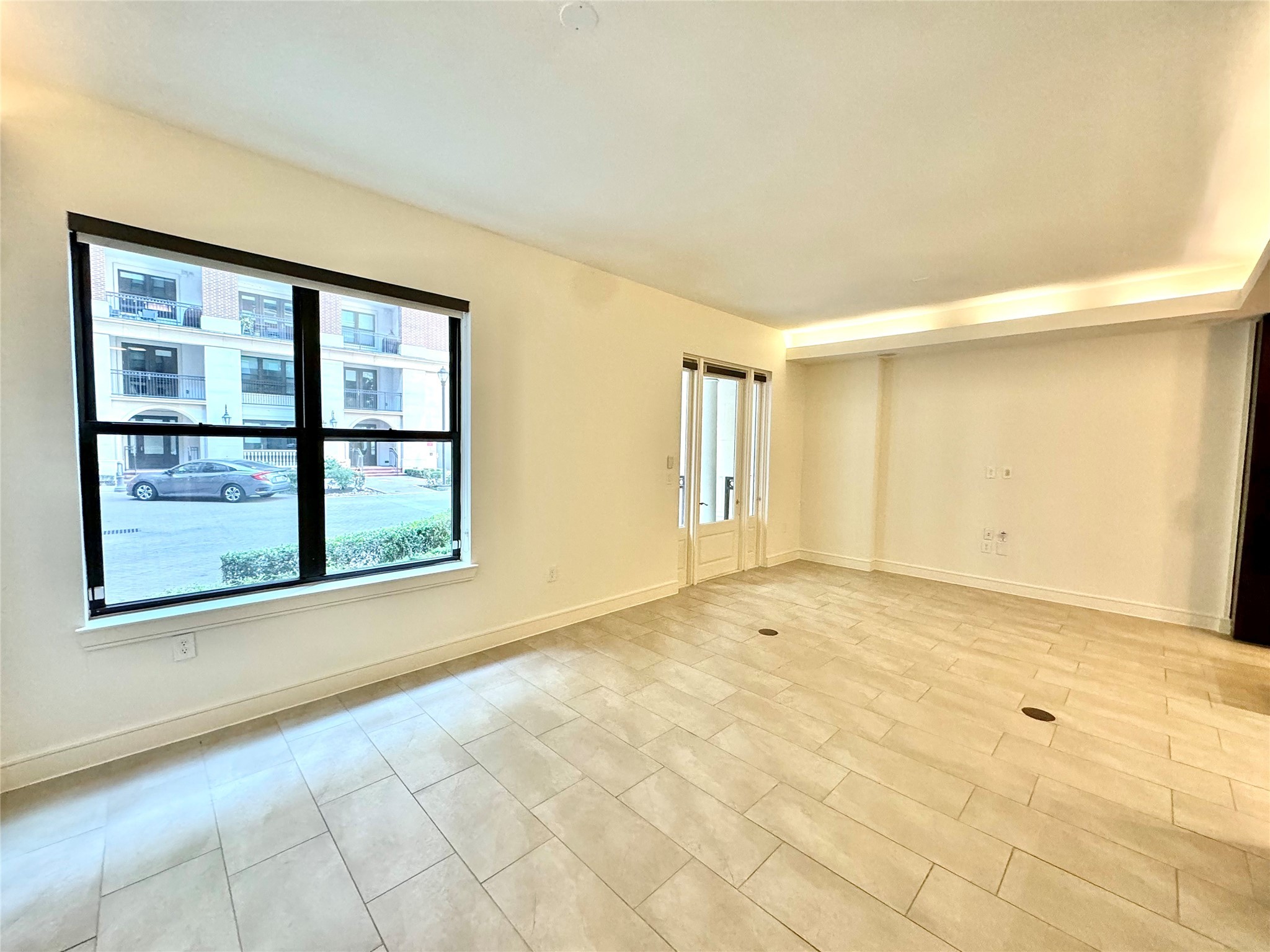 2303 Mid St Lane 110 Property Photo 8