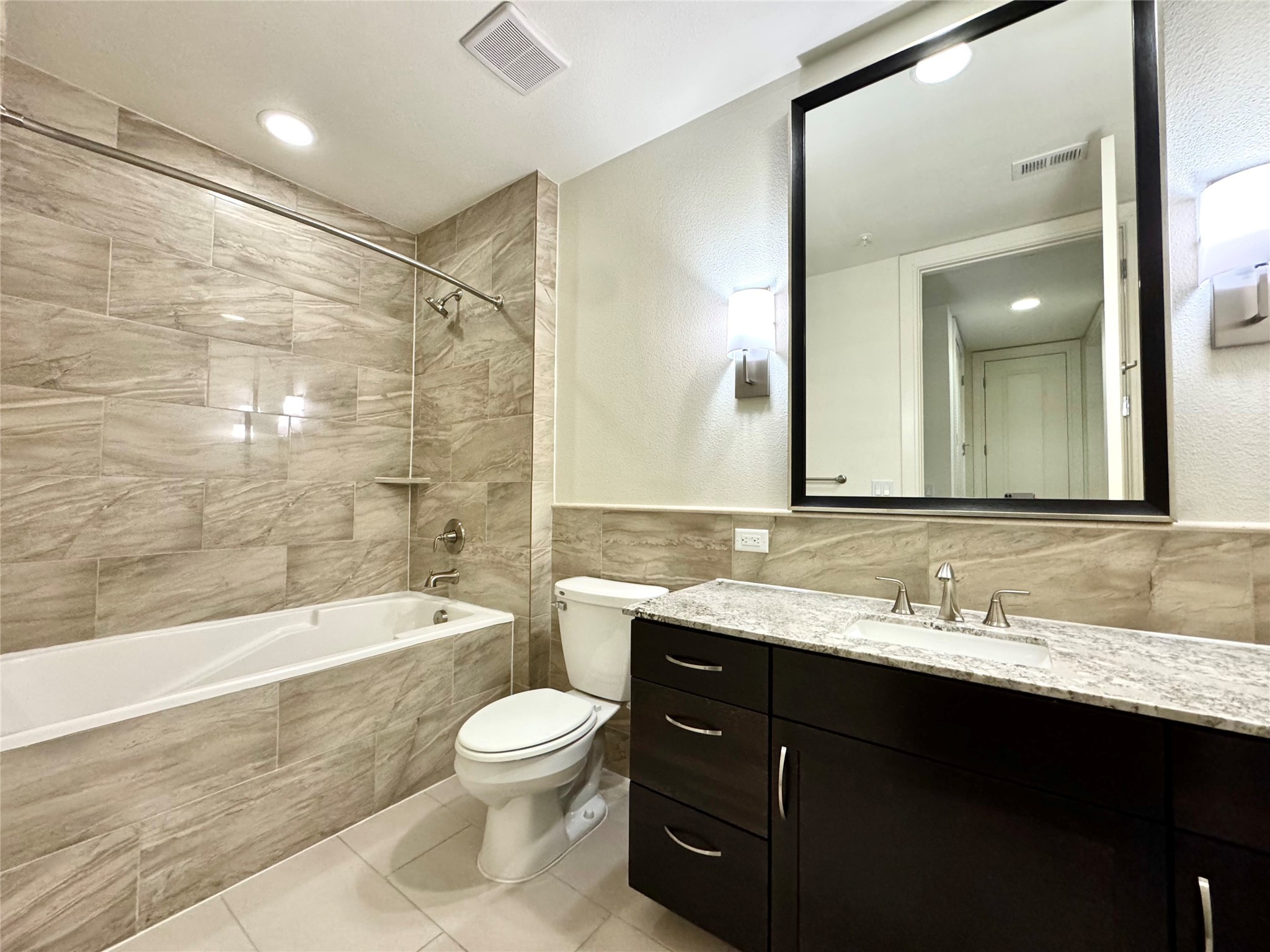 2303 Mid St Lane 110 Property Photo 14