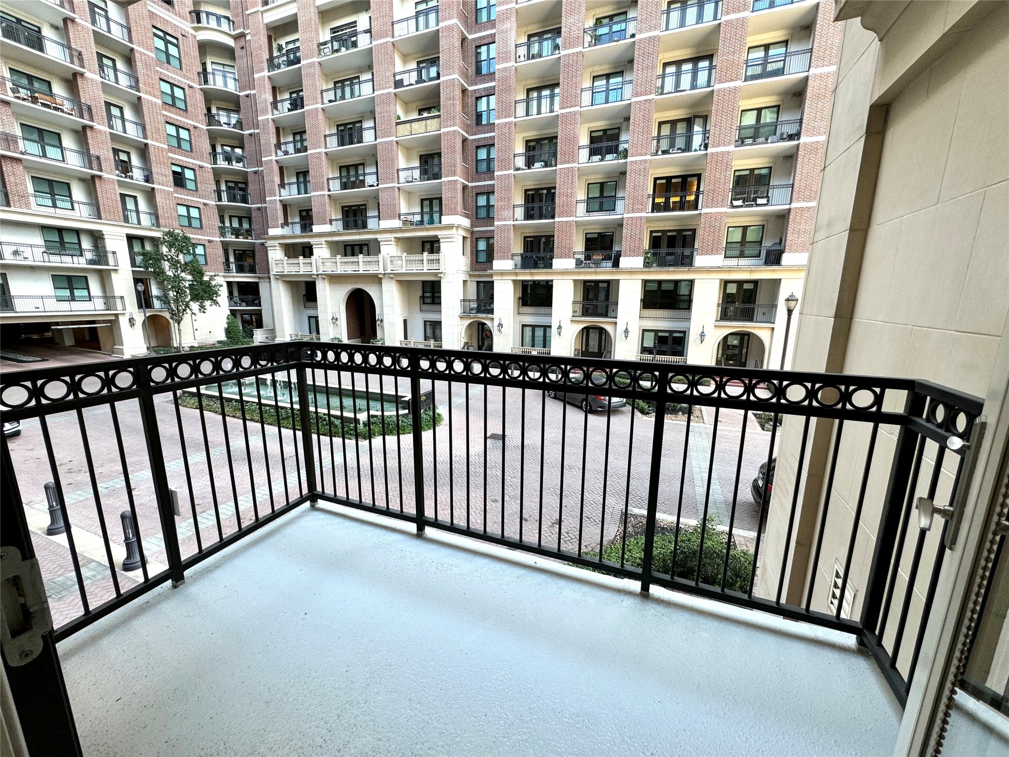 2303 Mid St Lane 110 Property Photo 16