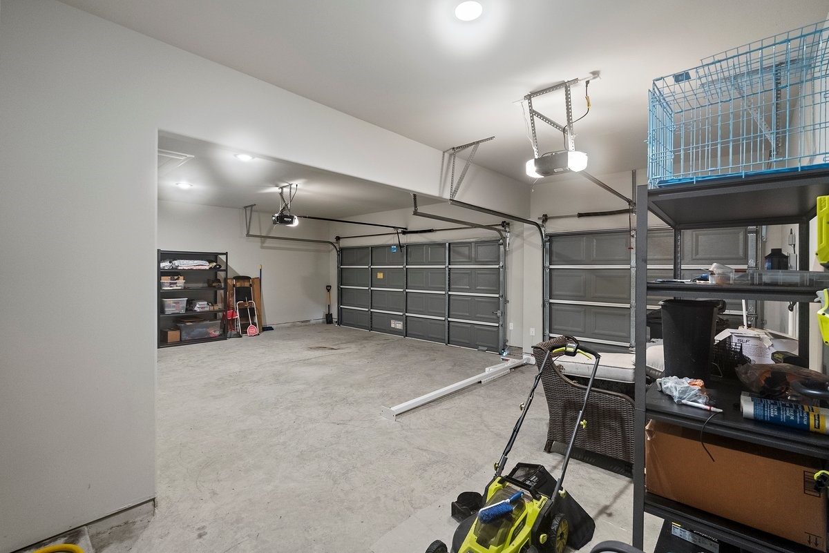 16023 Will Park Drive Property Photo 32