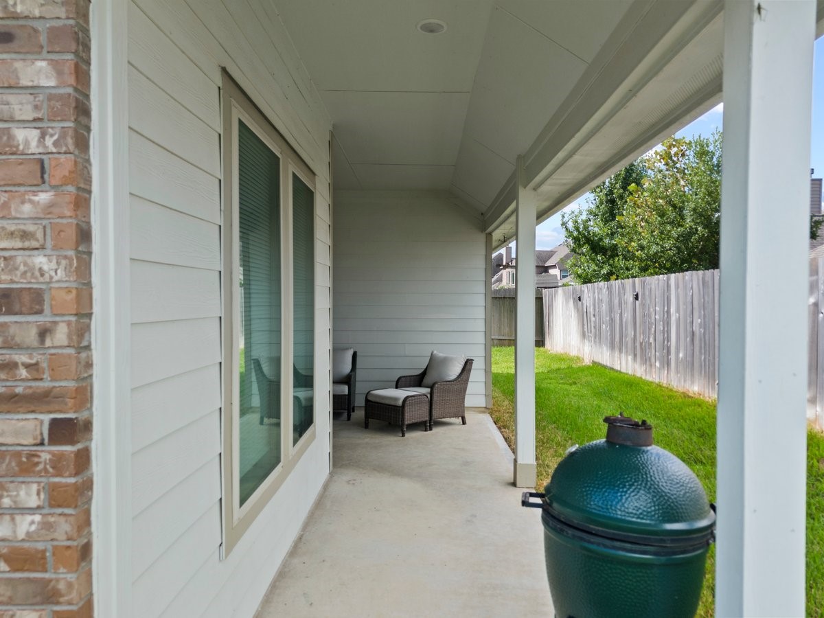 16023 Will Park Drive Property Photo 34