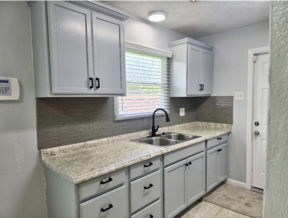 7702 Claiborne Street Property Photo 6