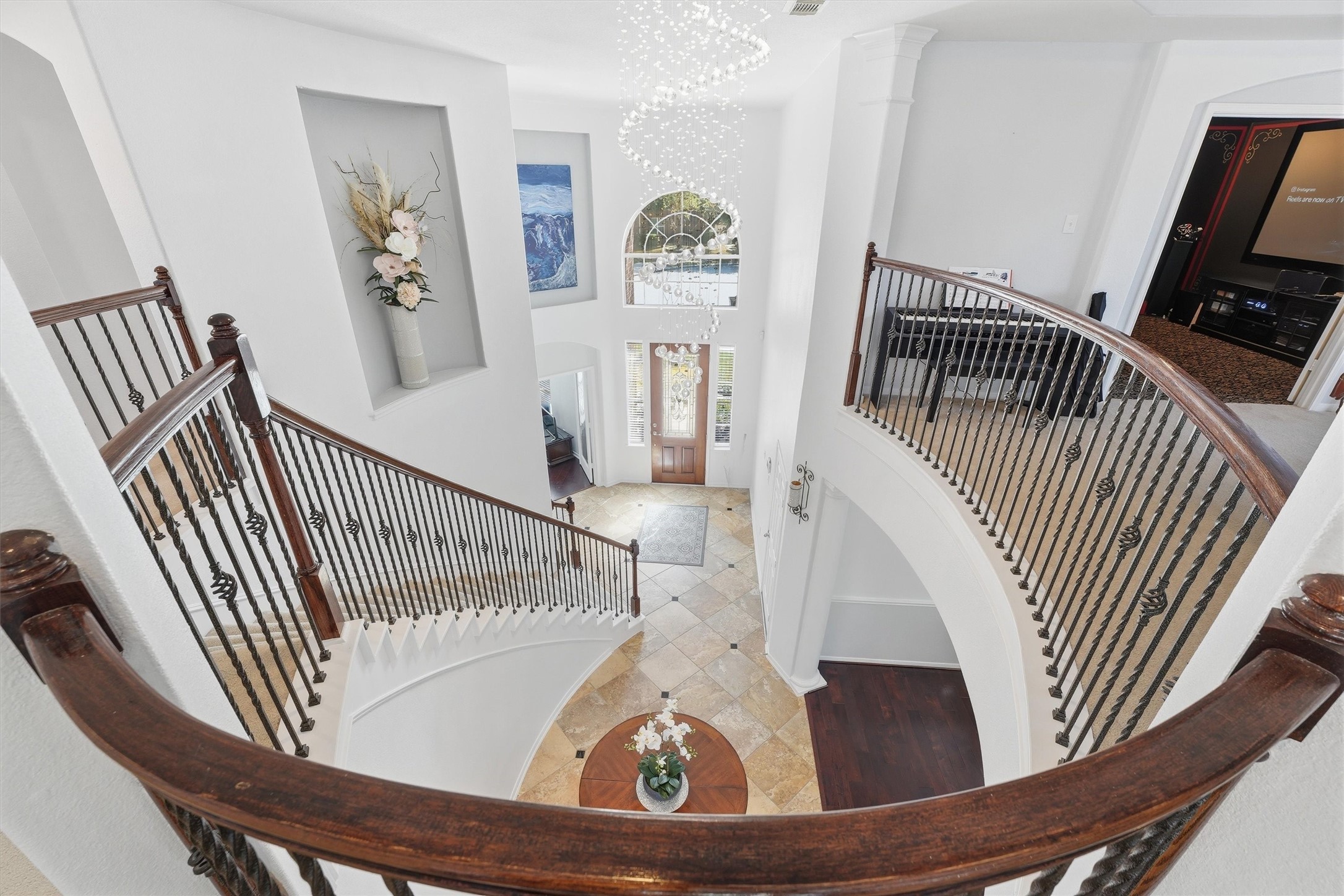 6102 Lakenshire Falls Lane Property Photo 1