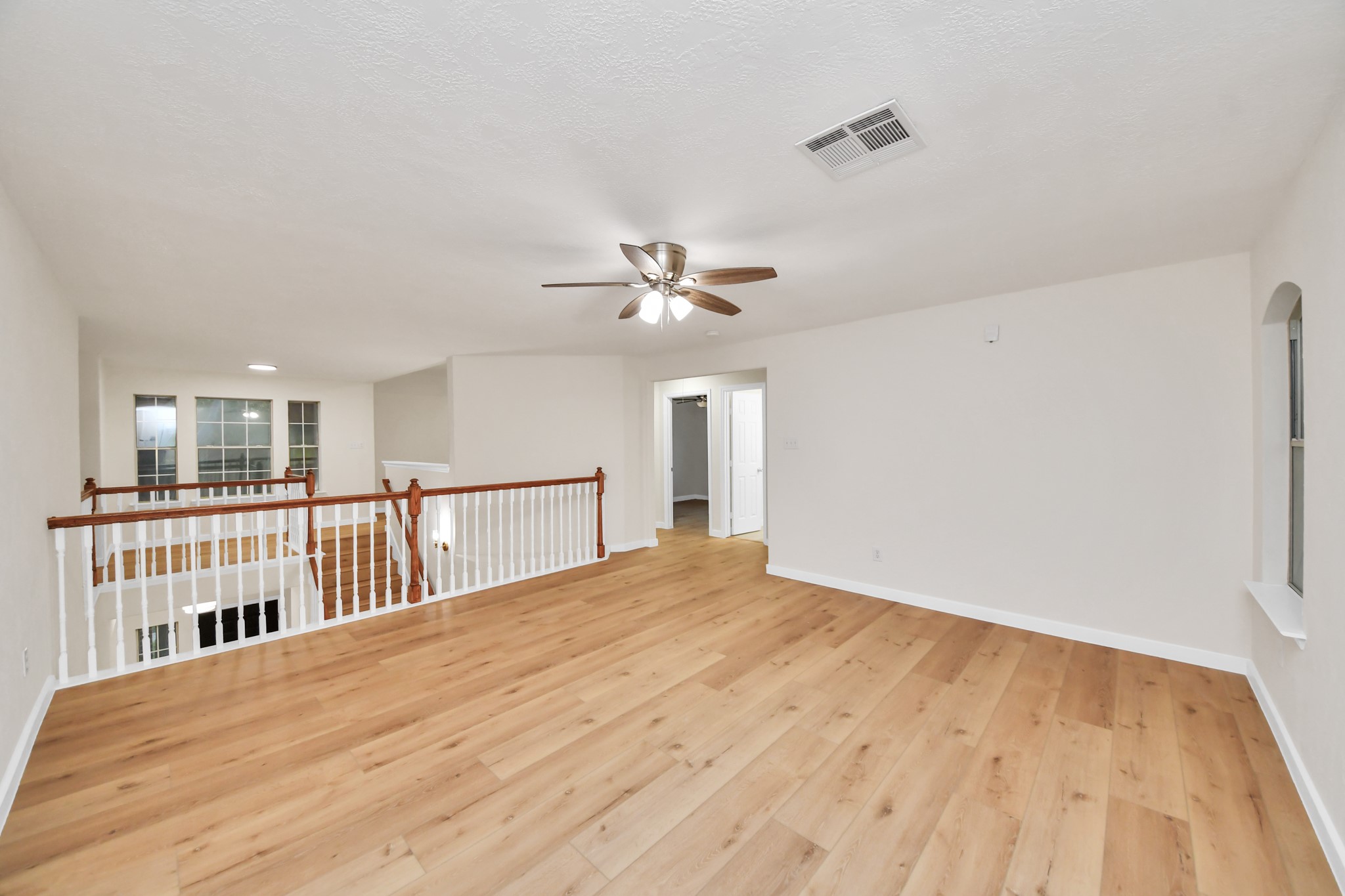 11927 Canyon Mills Drive Property Photo 18