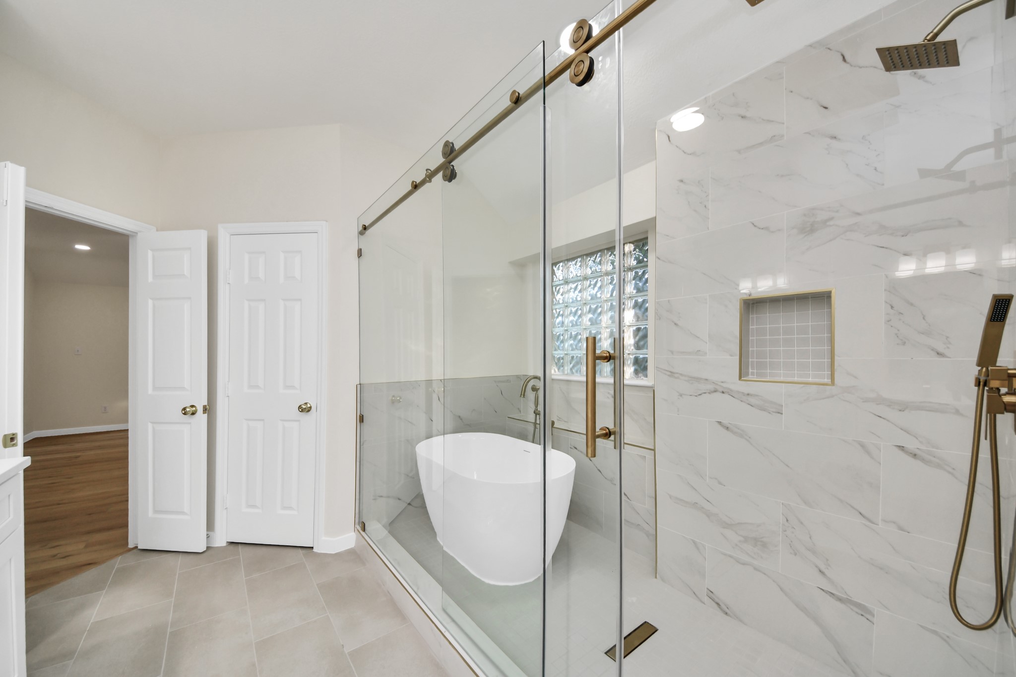 11927 Canyon Mills Drive Property Photo 22
