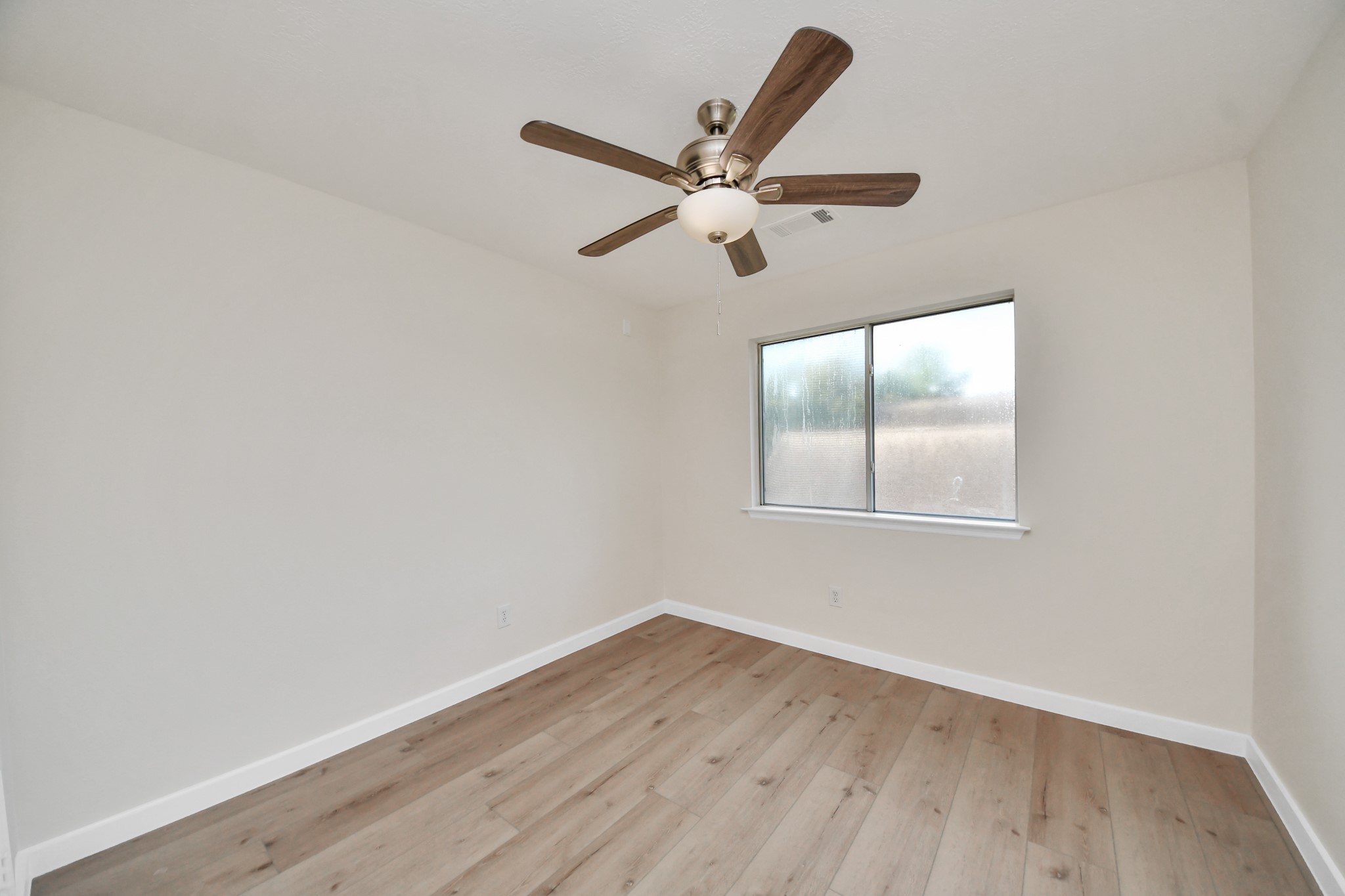 11927 Canyon Mills Drive Property Photo 32