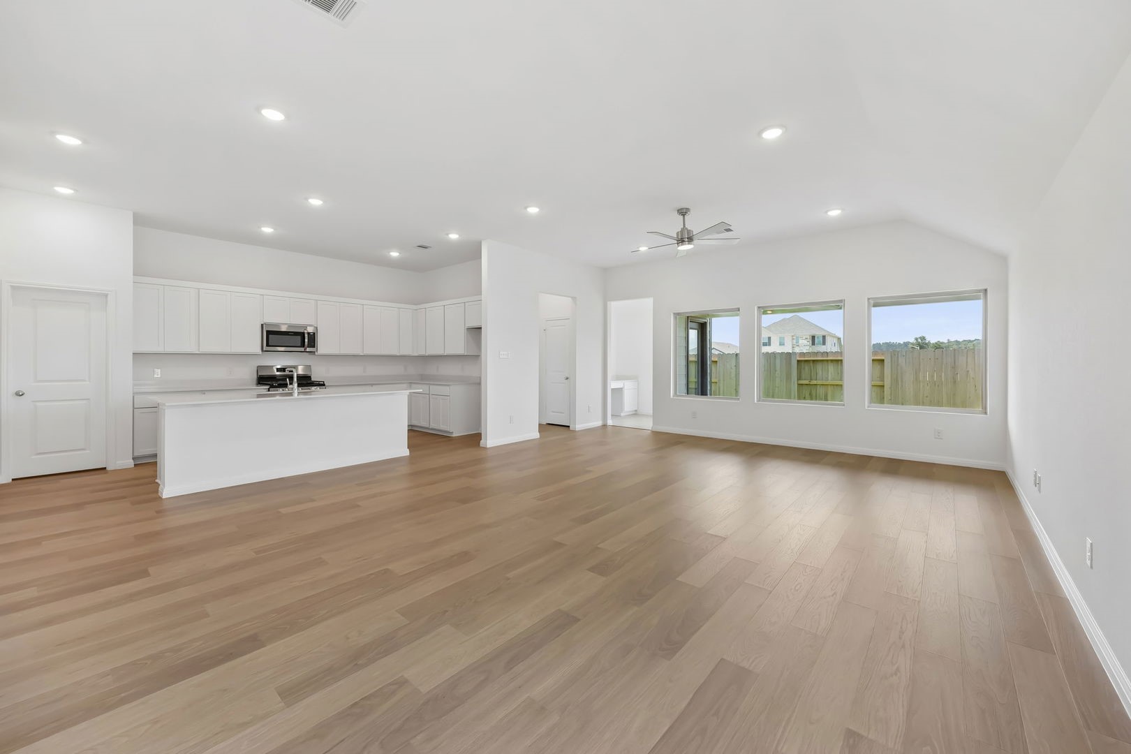 1204 Pavia Fields Drive Property Photo 12