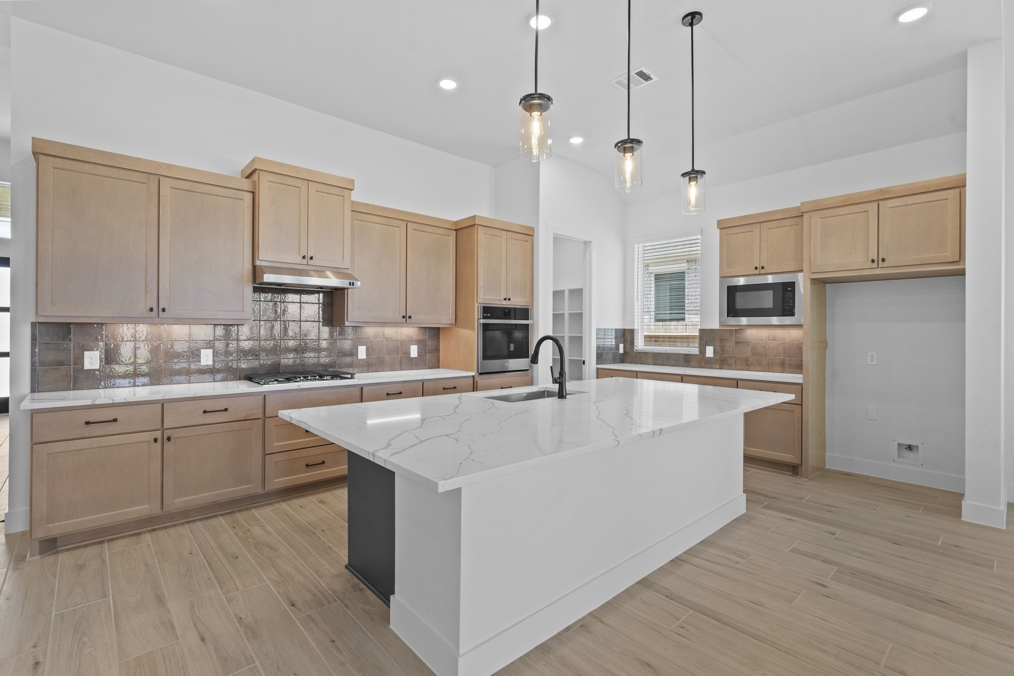 452 Dove Meadow Lane Property Photo 3