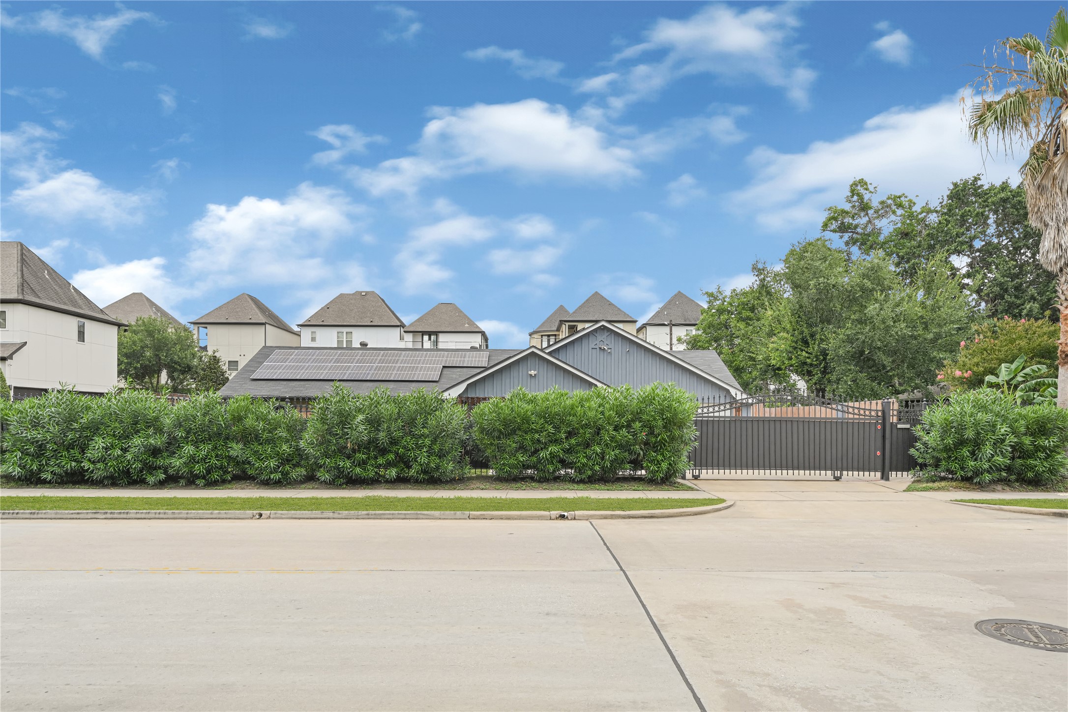 1613 Wycliffe Drive Property Photo