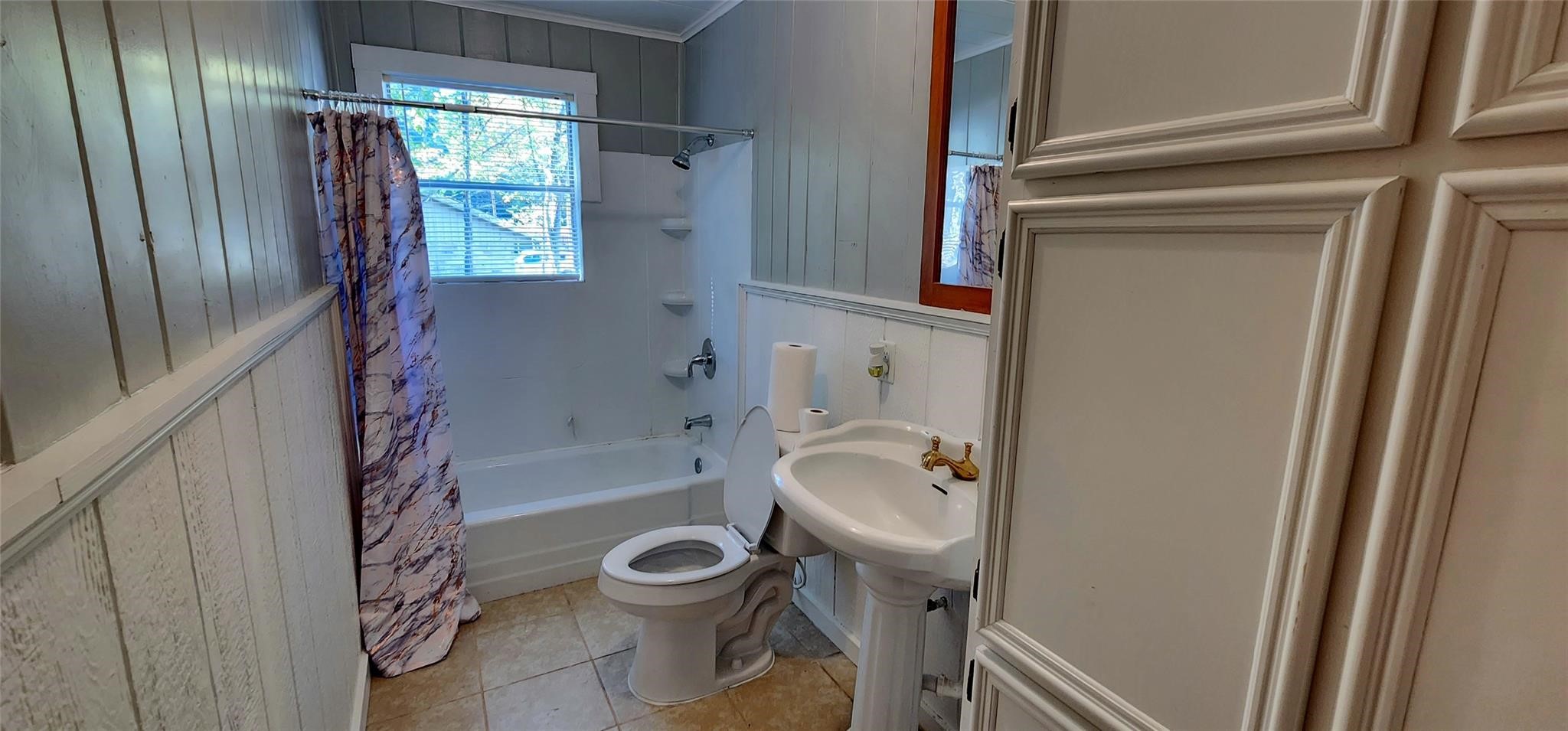 915 Martin Luther King Drive Property Photo 12