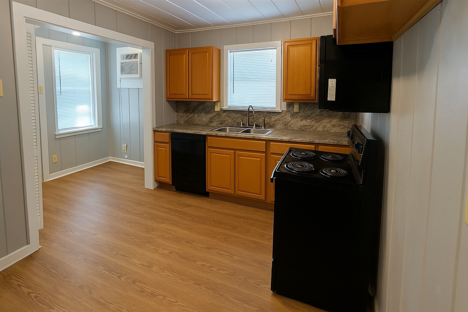 915 Martin Luther King Drive Property Photo 13