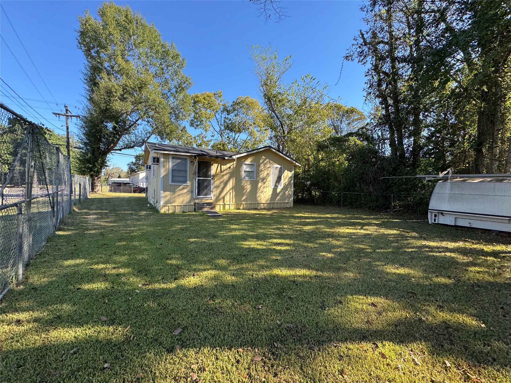 915 Martin Luther King Drive Property Photo 18