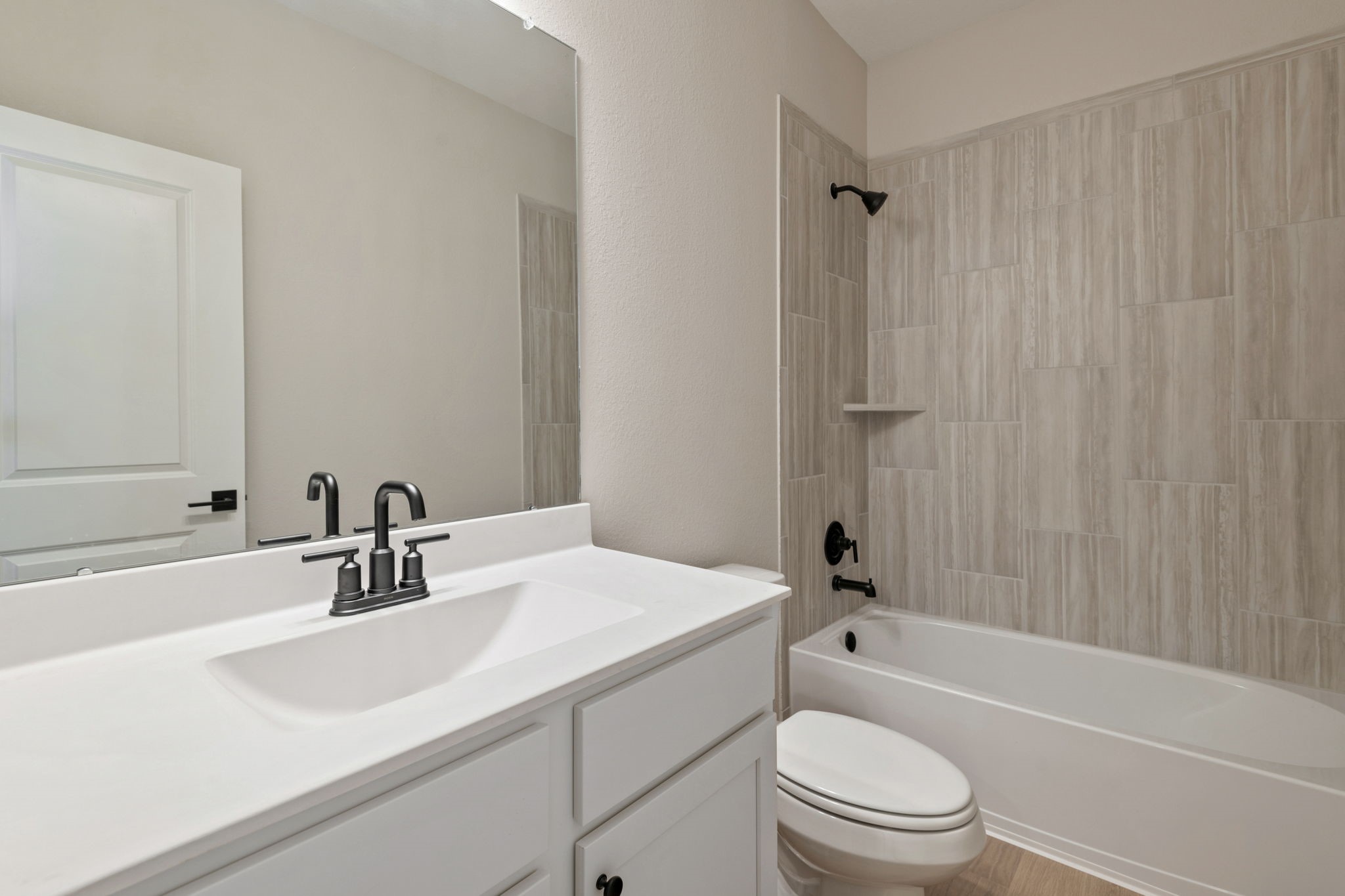 1107 Campside Drive Property Photo 13