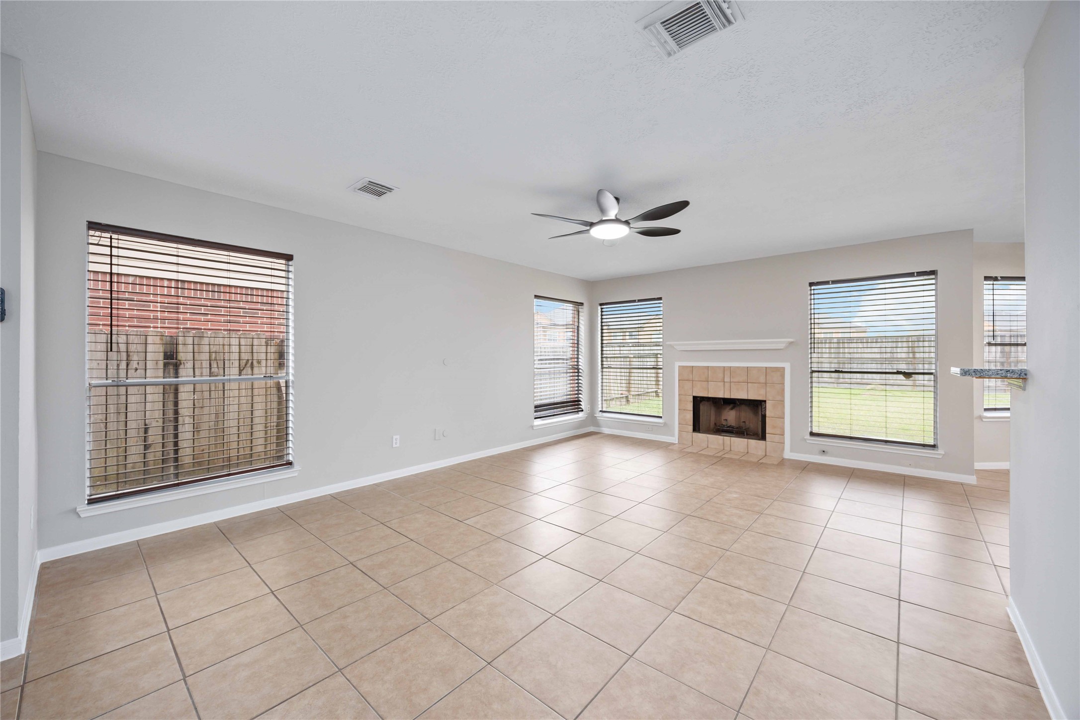 16710 Cheshire Place Drive Property Photo 5