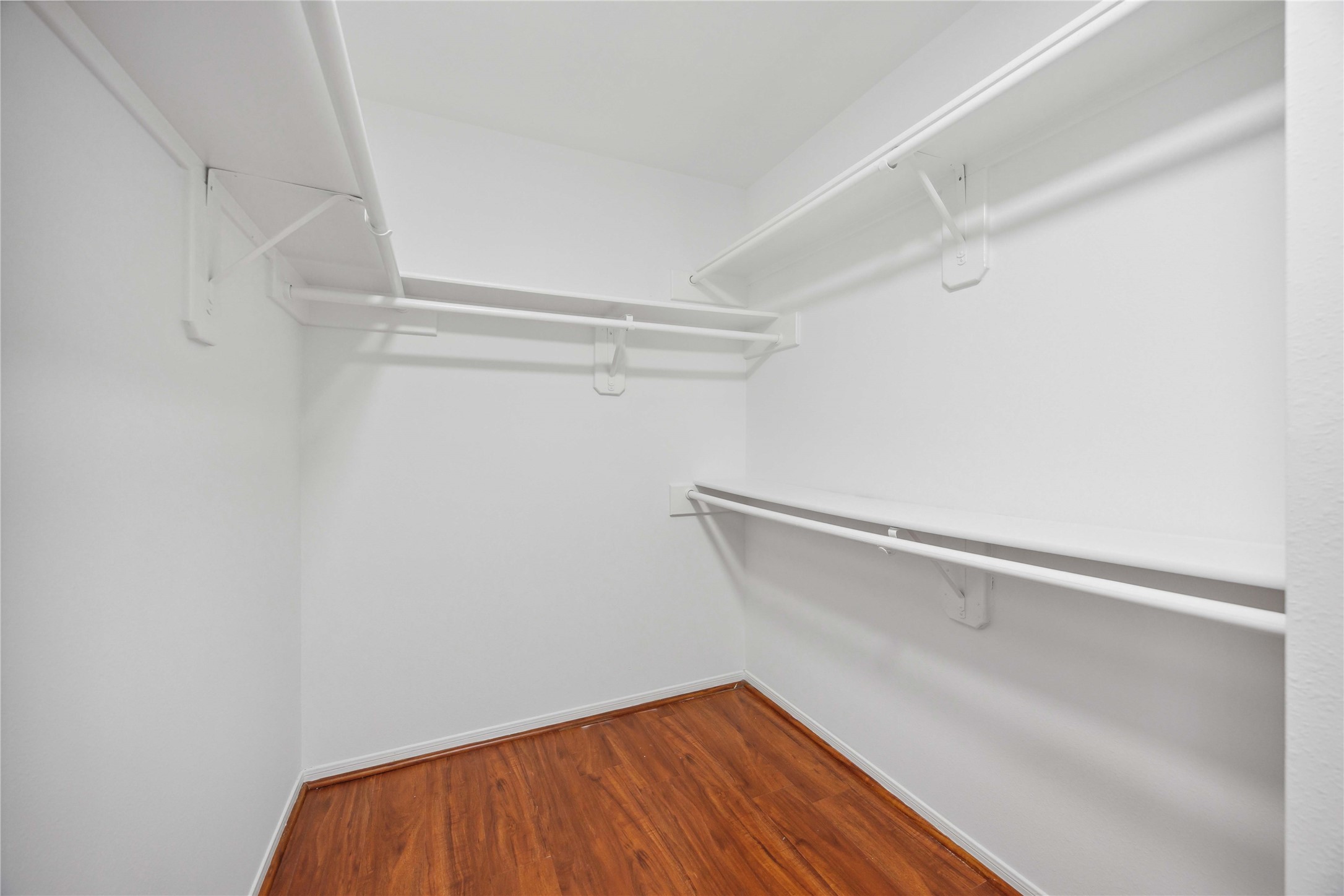 16710 Cheshire Place Drive Property Photo 20