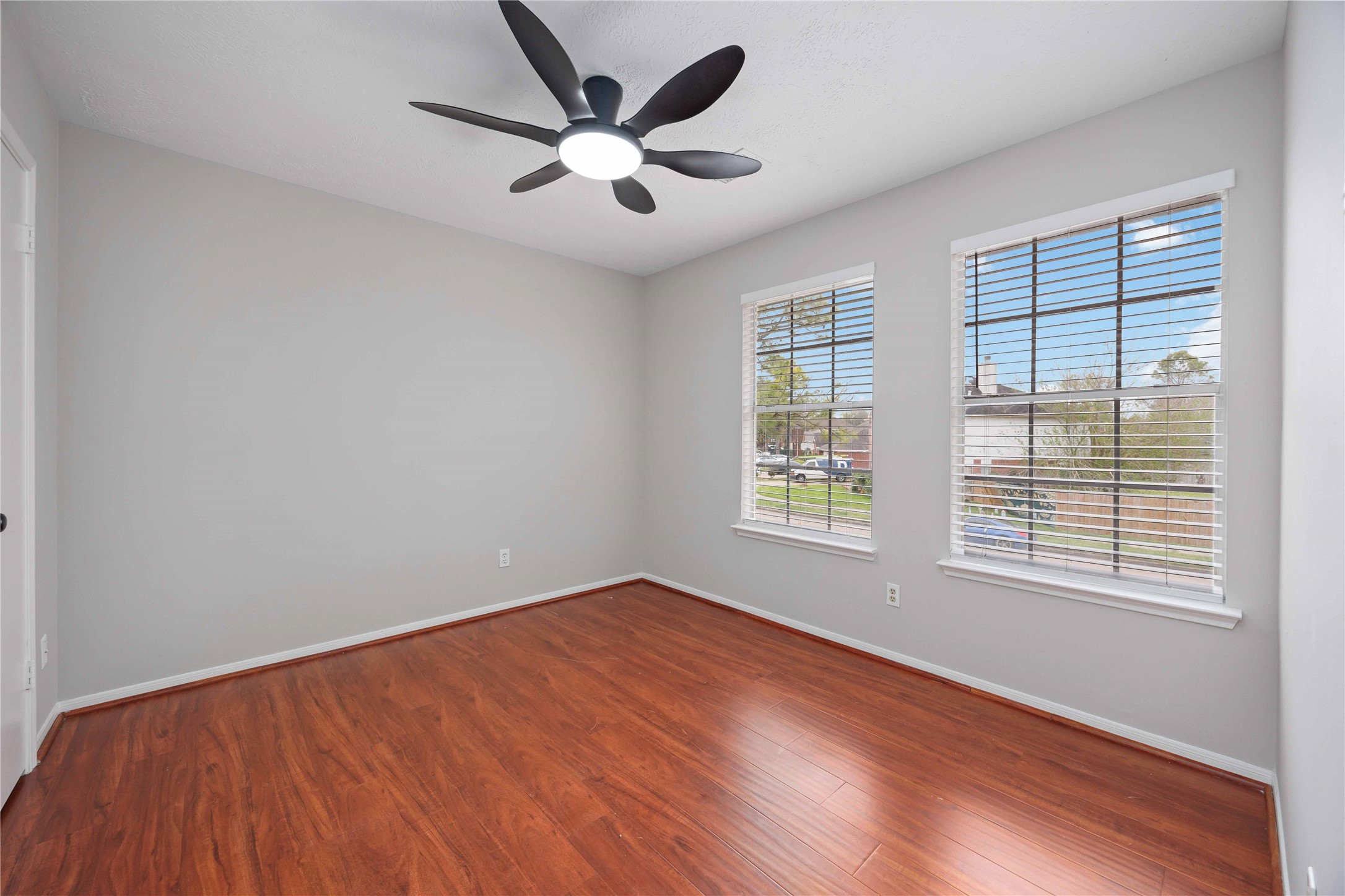 16710 Cheshire Place Drive Property Photo 21