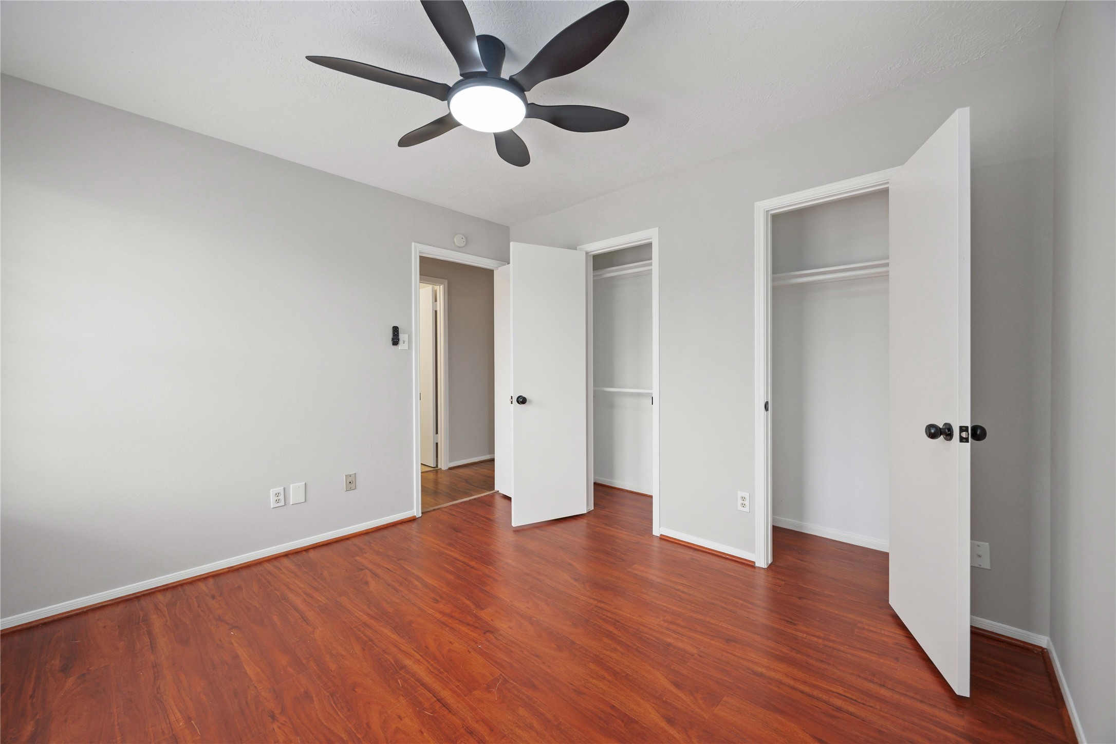 16710 Cheshire Place Drive Property Photo 22