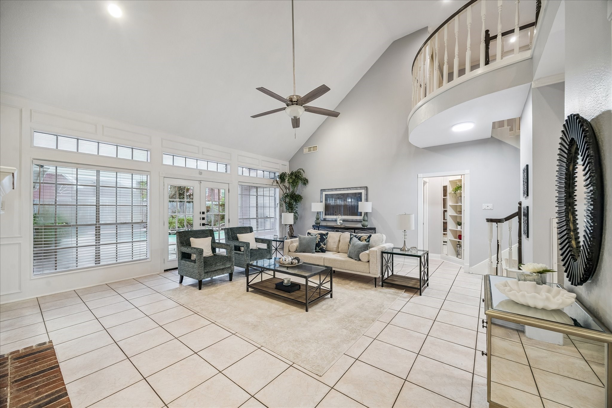 3622 Springhill Lane Property Photo 10