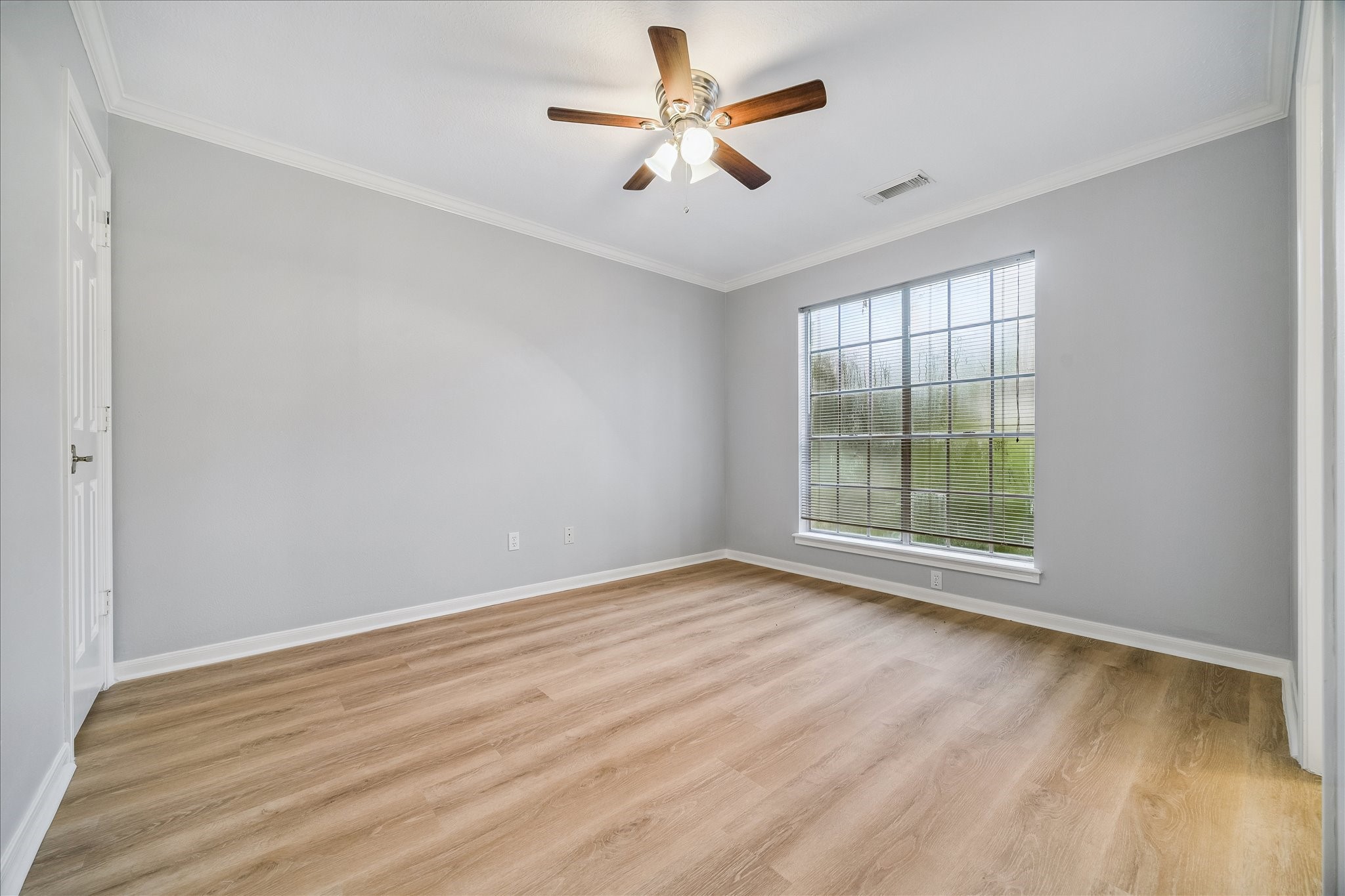 3622 Springhill Lane Property Photo 28