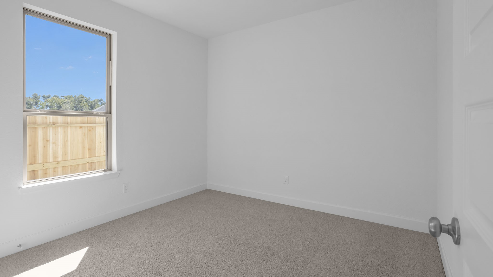 211 Sierra Stream Lane Property Photo 9