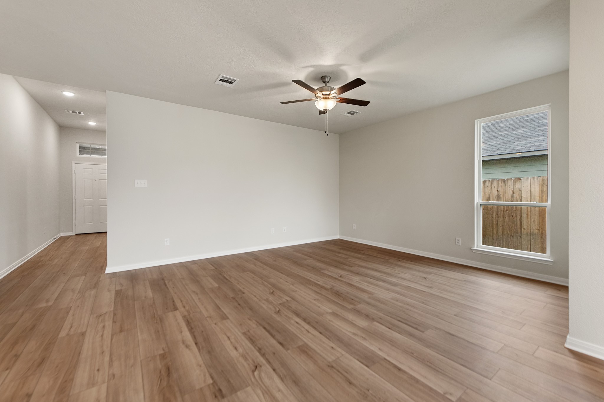 1412 Lake Ridge Drive Property Photo 16