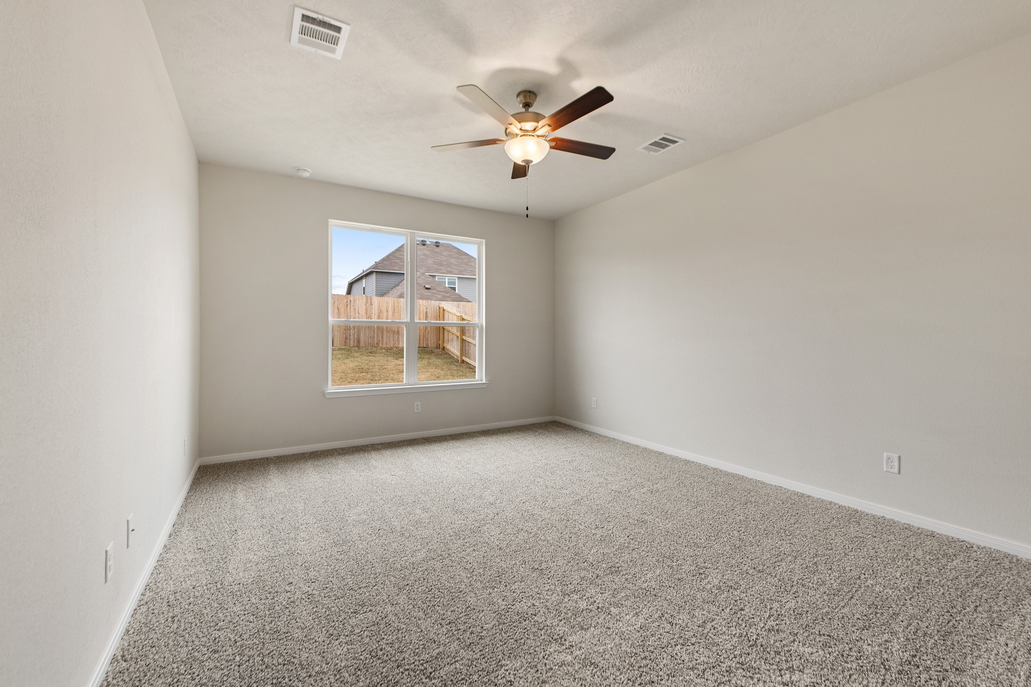1412 Lake Ridge Drive Property Photo 27