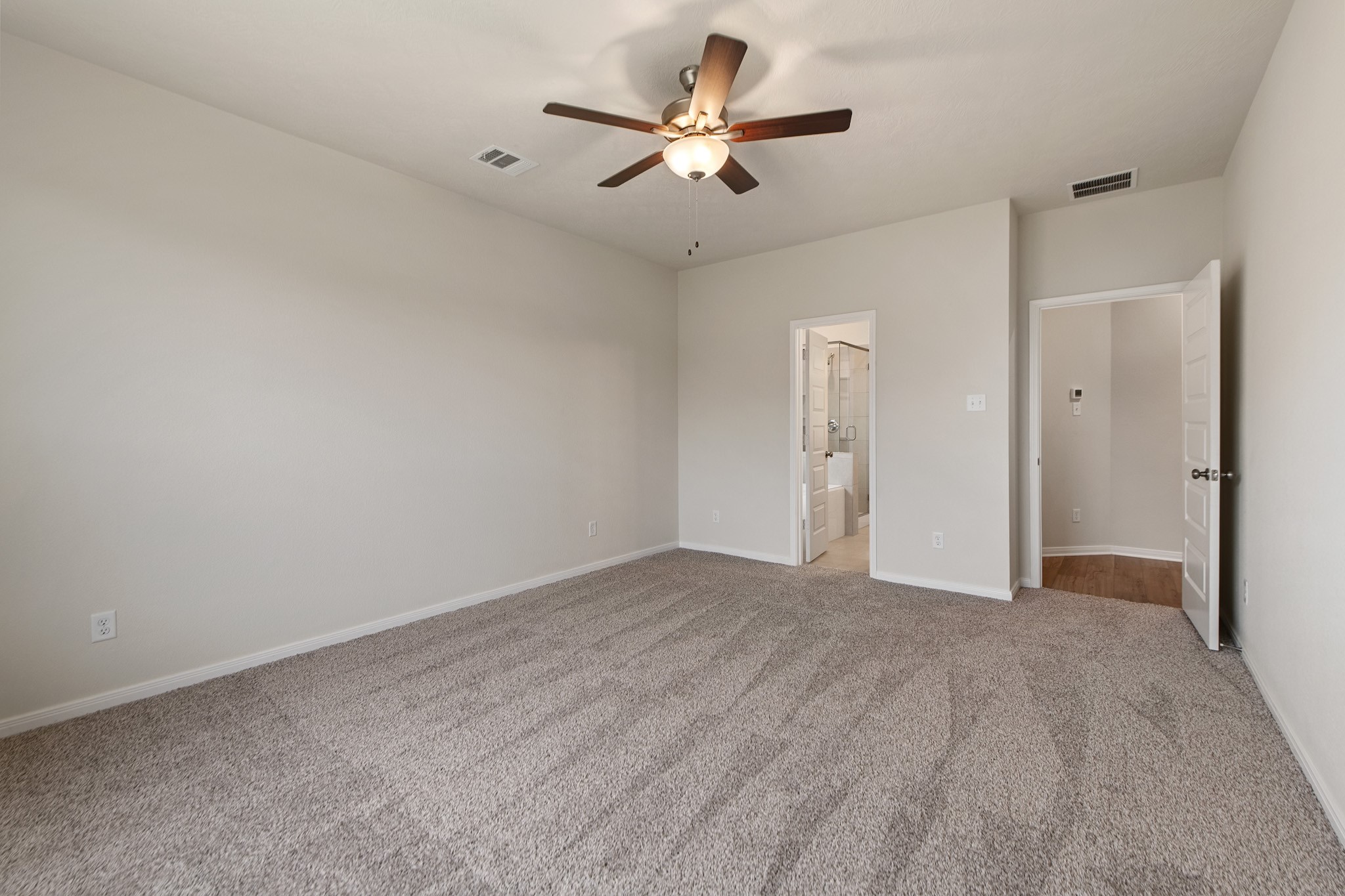 1412 Lake Ridge Drive Property Photo 28
