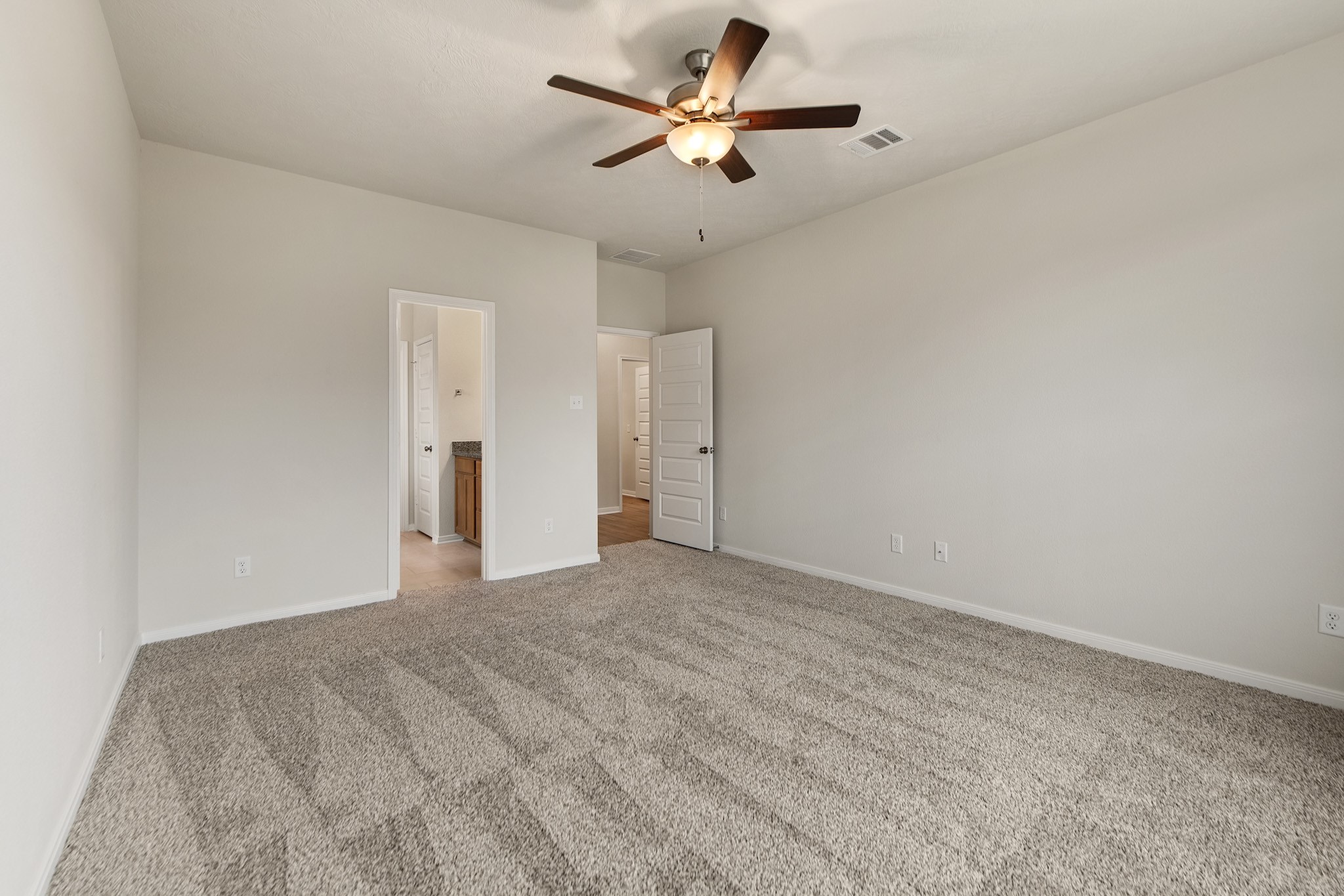 1412 Lake Ridge Drive Property Photo 29