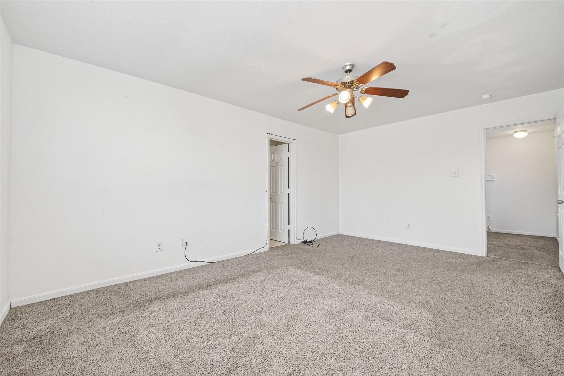 15515 Waldron Circle B Property Photo 18