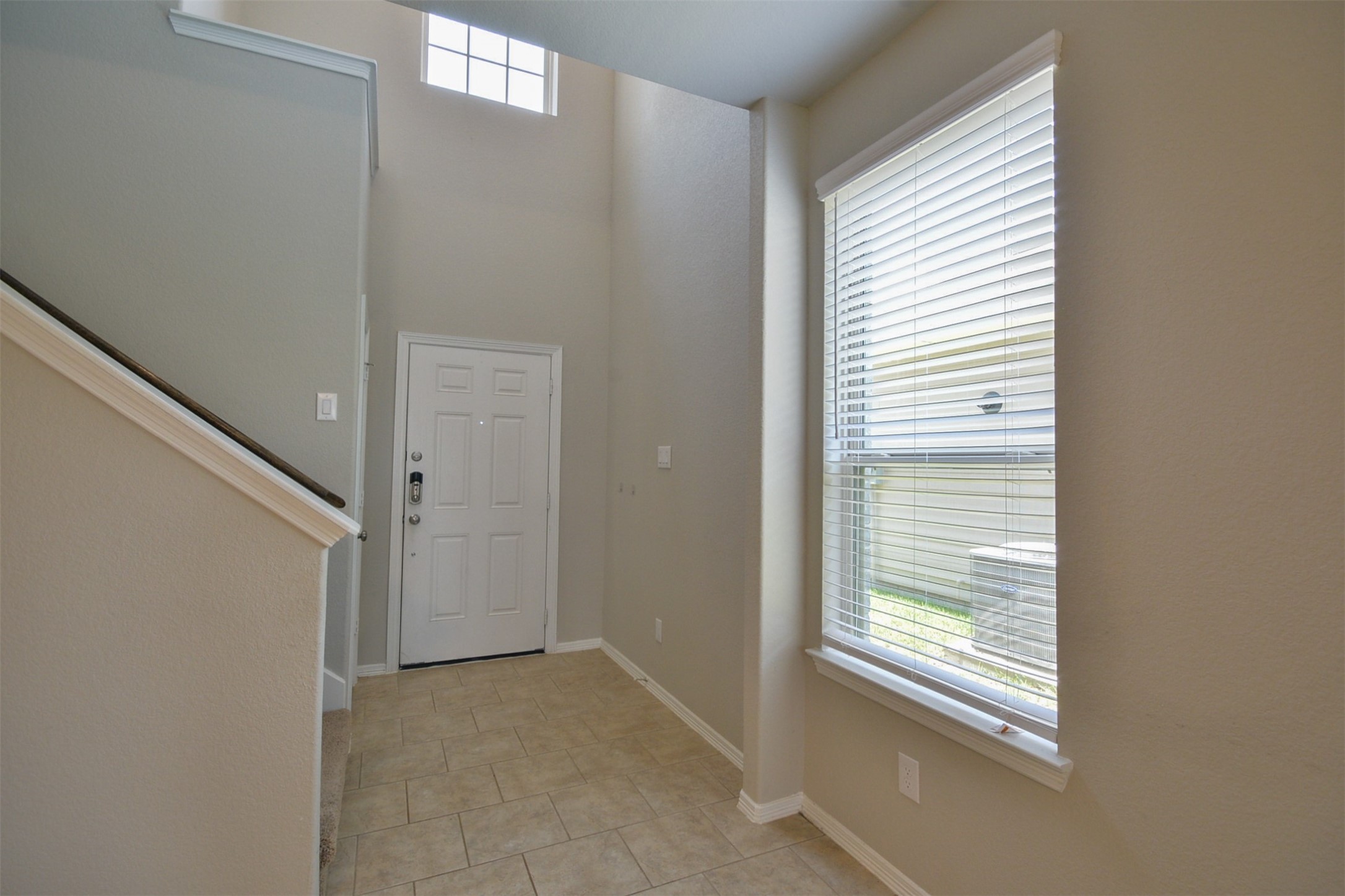 24810 Winema Woods Lane Property Photo 3