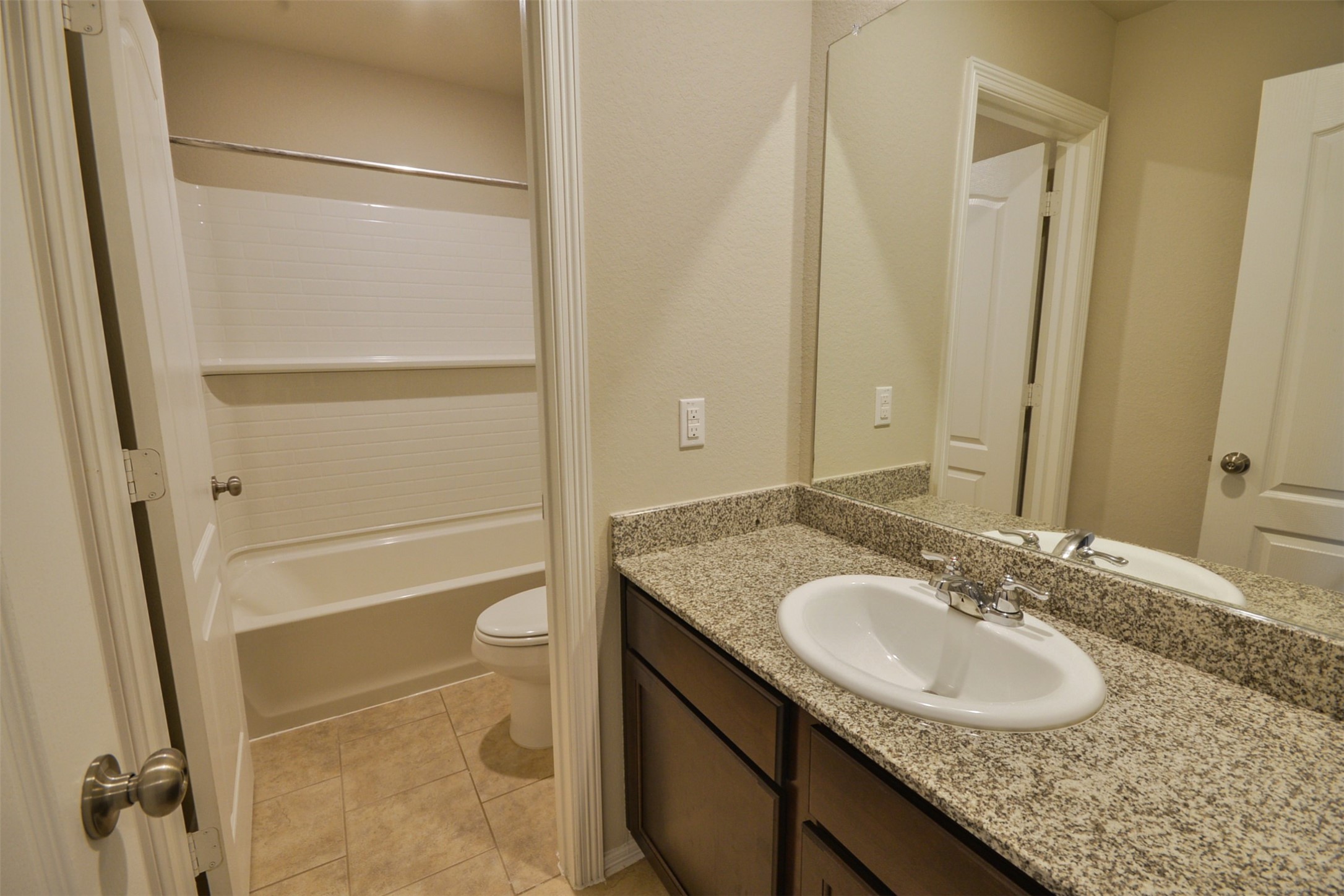 24810 Winema Woods Lane Property Photo 21