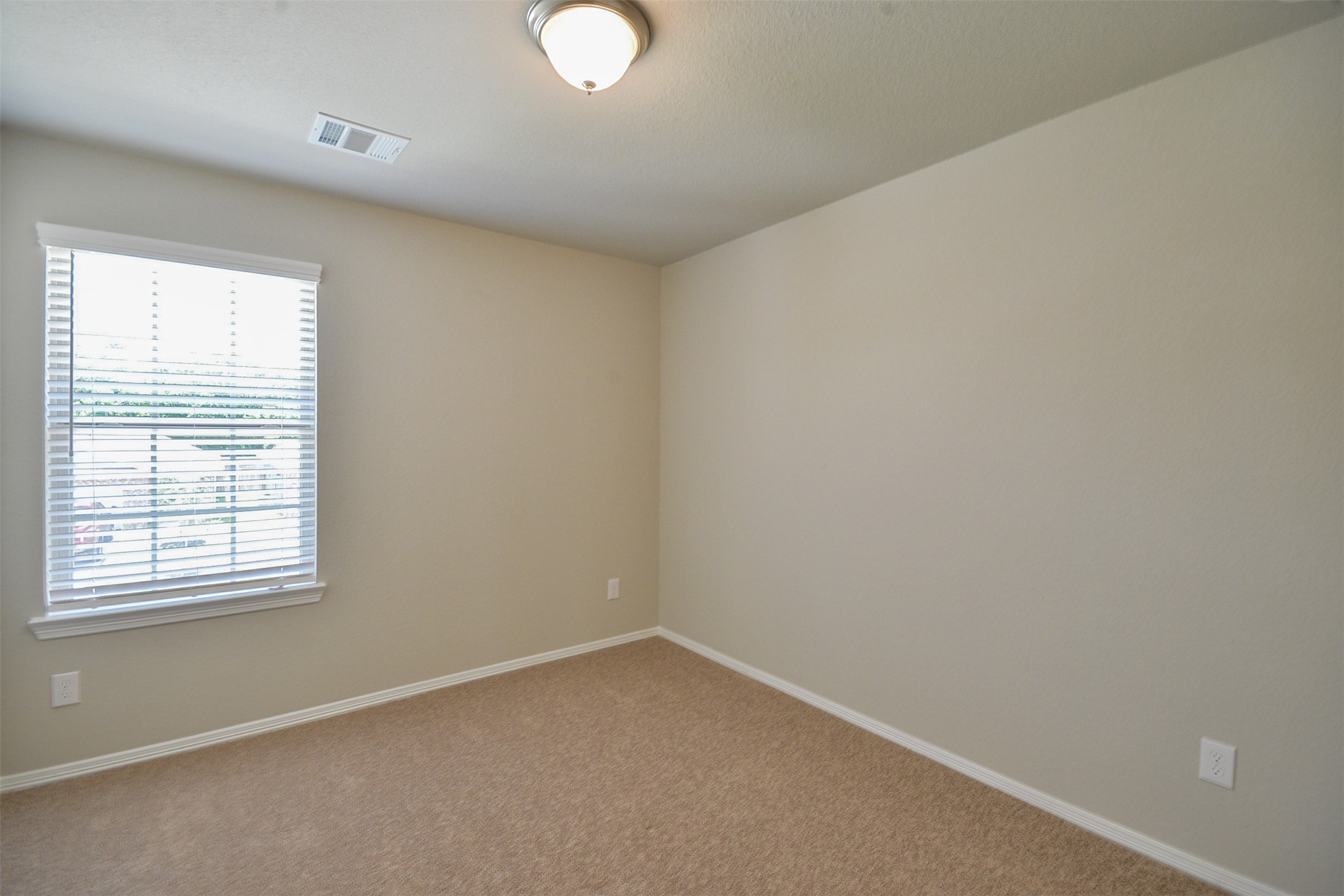 24810 Winema Woods Lane Property Photo 22