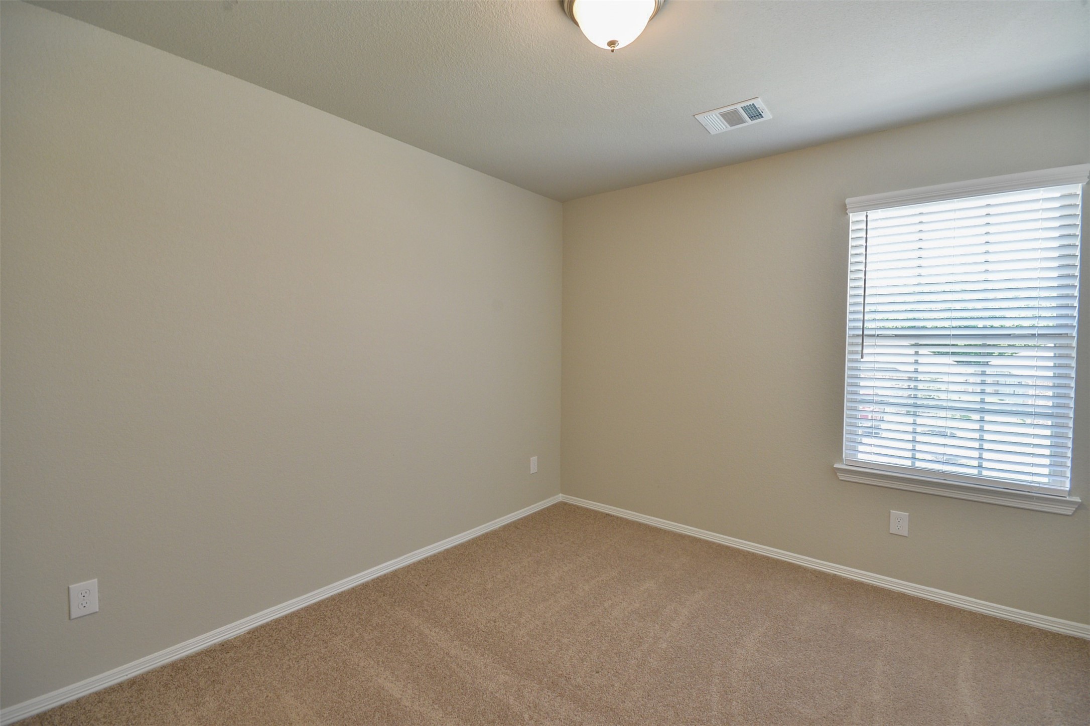 24810 Winema Woods Lane Property Photo 23