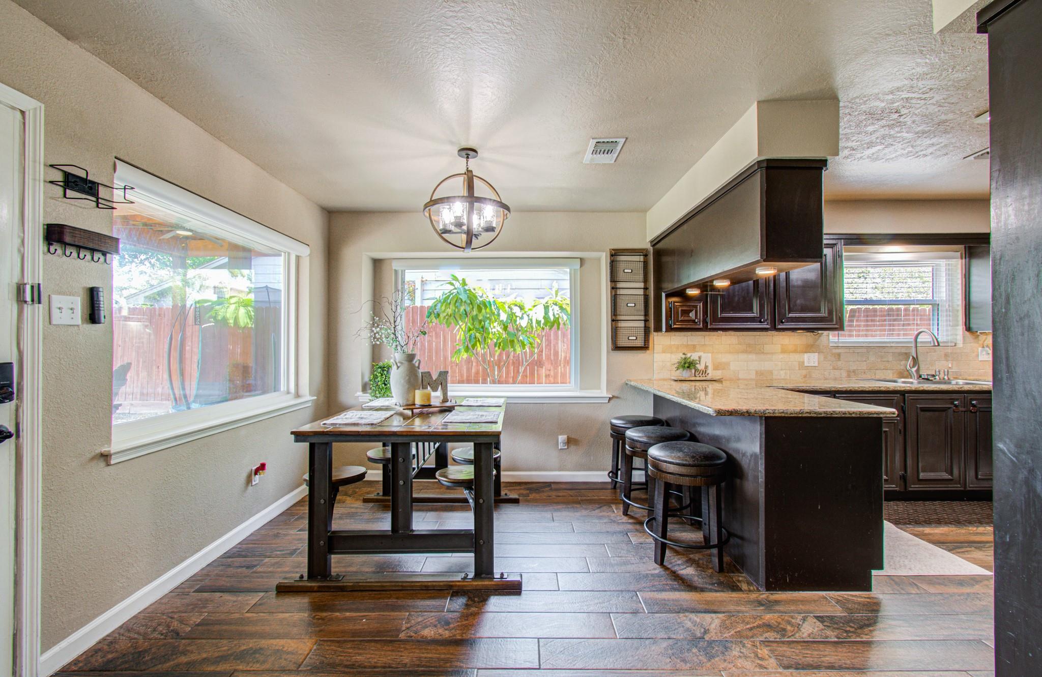 9834 Pinehurst Street Property Photo 13