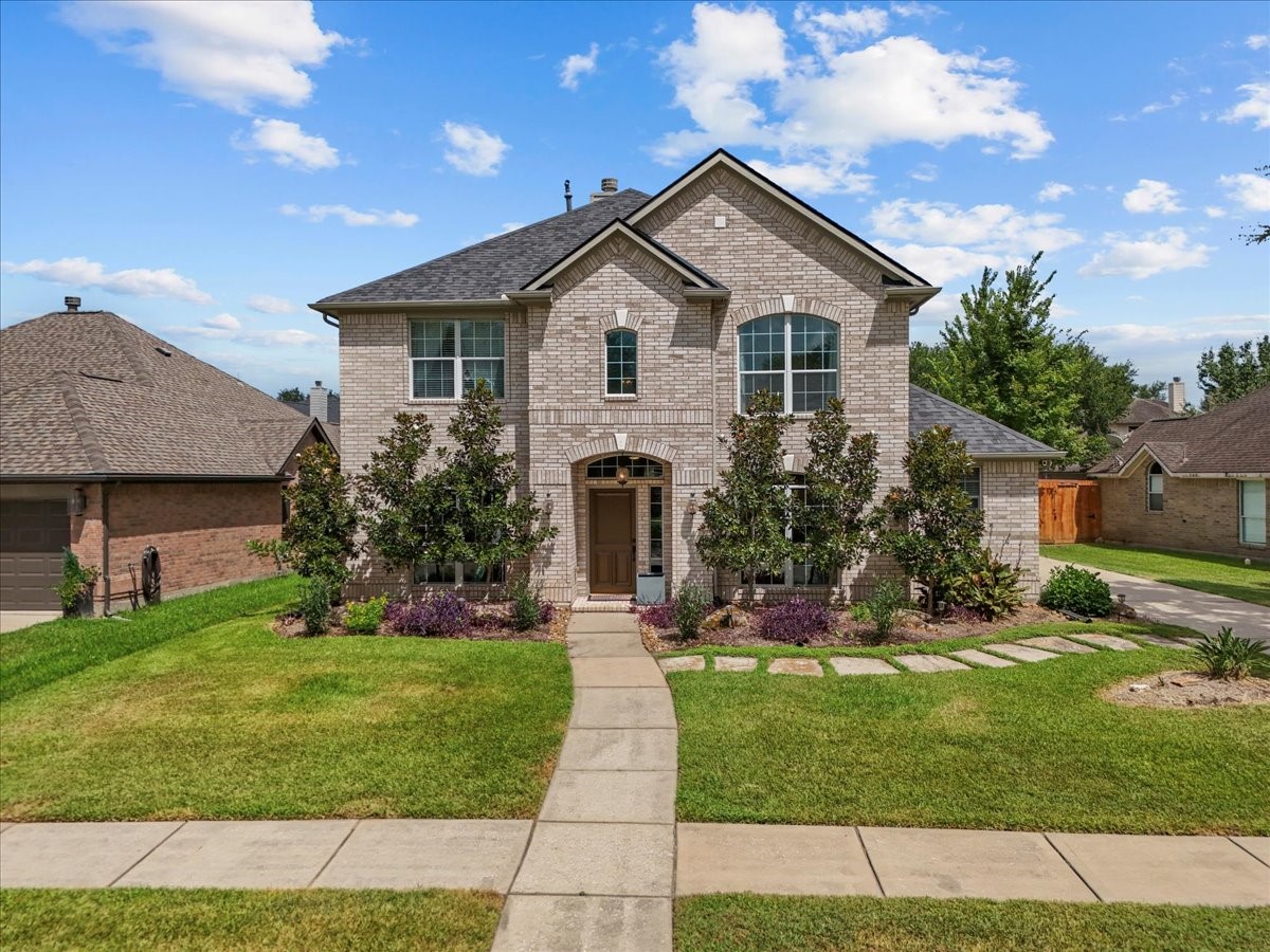 4517 Canyon Crest Drive Property Photo 1