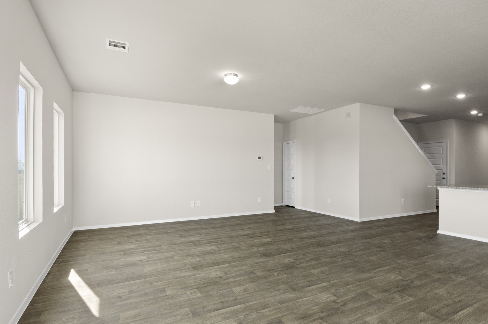 21107 Baglio Oak Court Property Photo 6