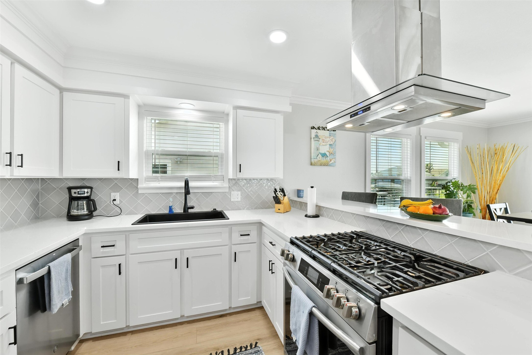 1127 Redfish Street Property Photo 21