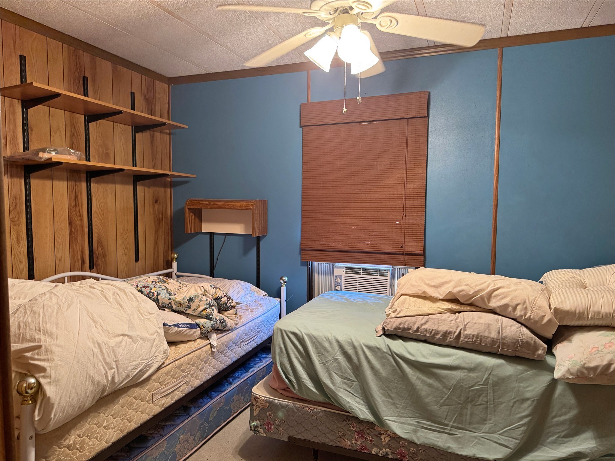 51 N Lakeside Drive Property Photo 14