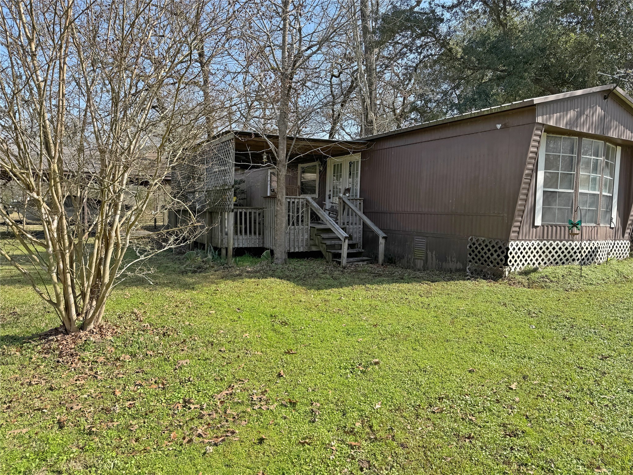 51 N Lakeside Drive Property Photo 21