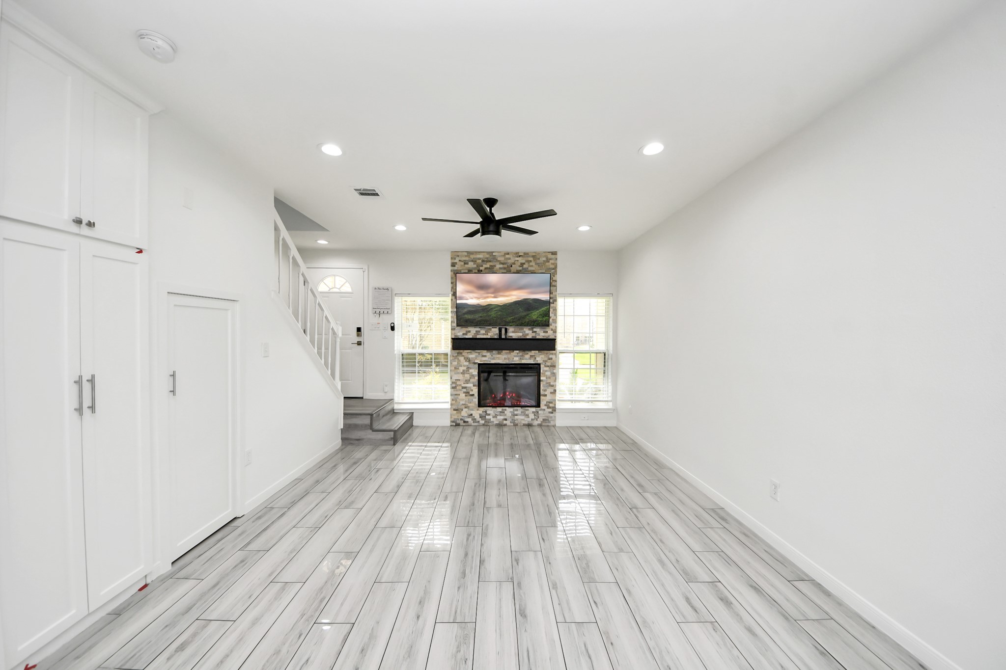 3600 Jeanetta Street 2002 Property Photo 6