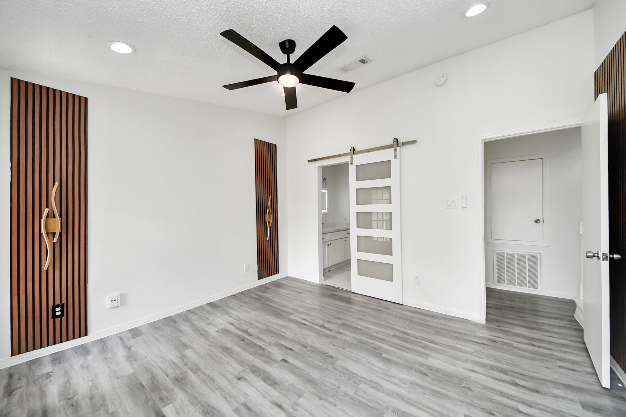 3600 Jeanetta Street 2002 Property Photo 17