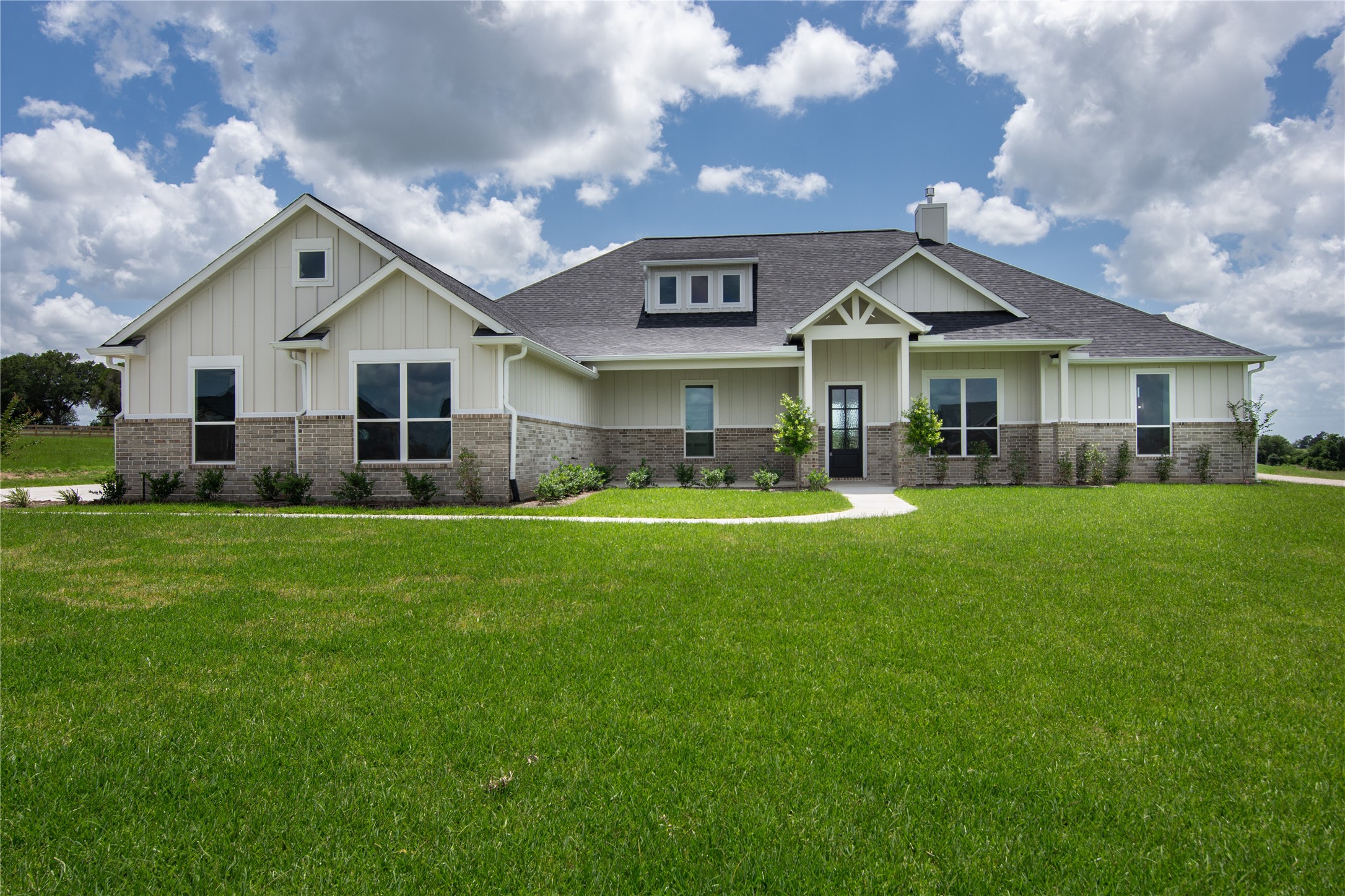 1483 Bluebonnet Ridge Drive