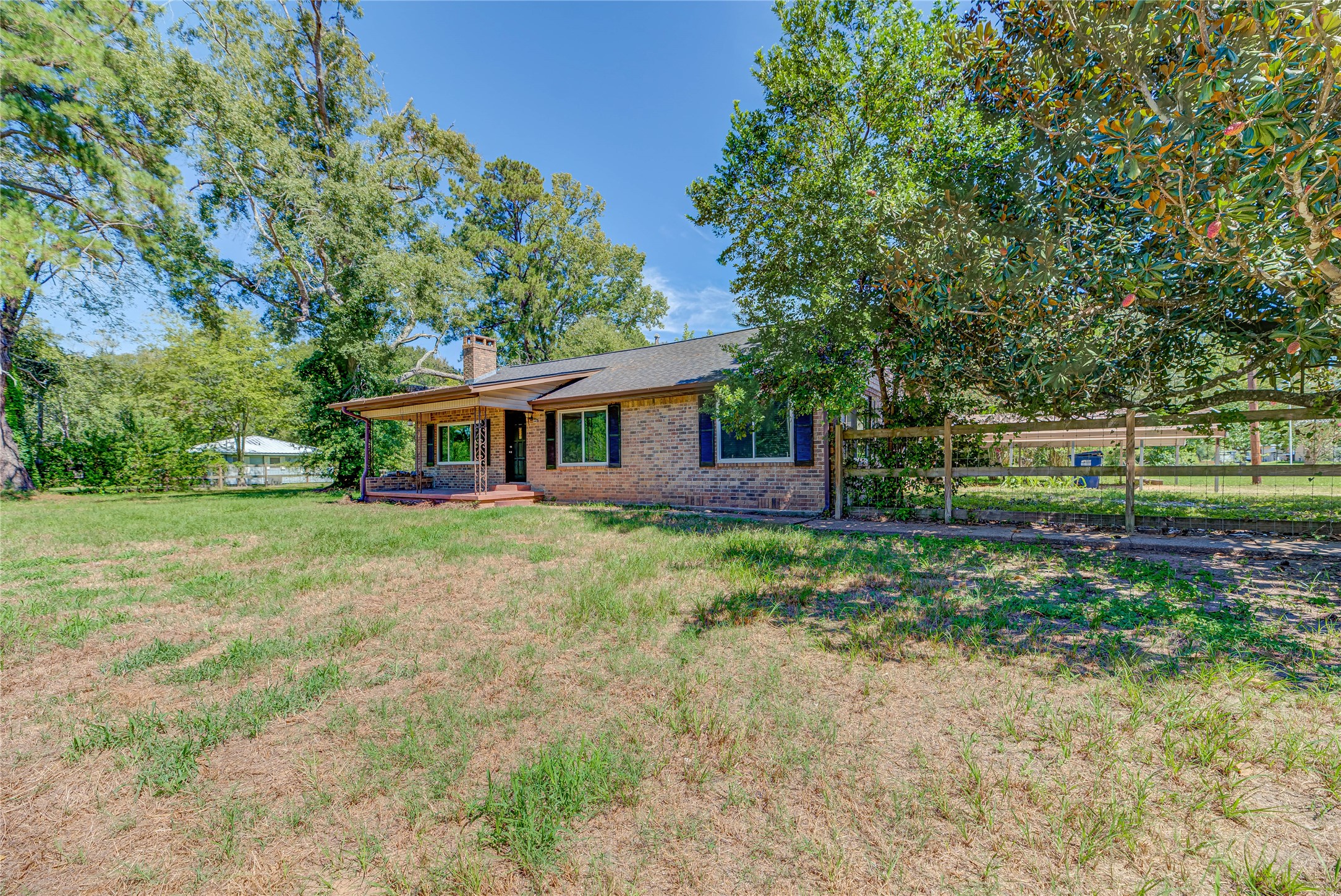 795 State Highway Loop 393 Property Photo 2