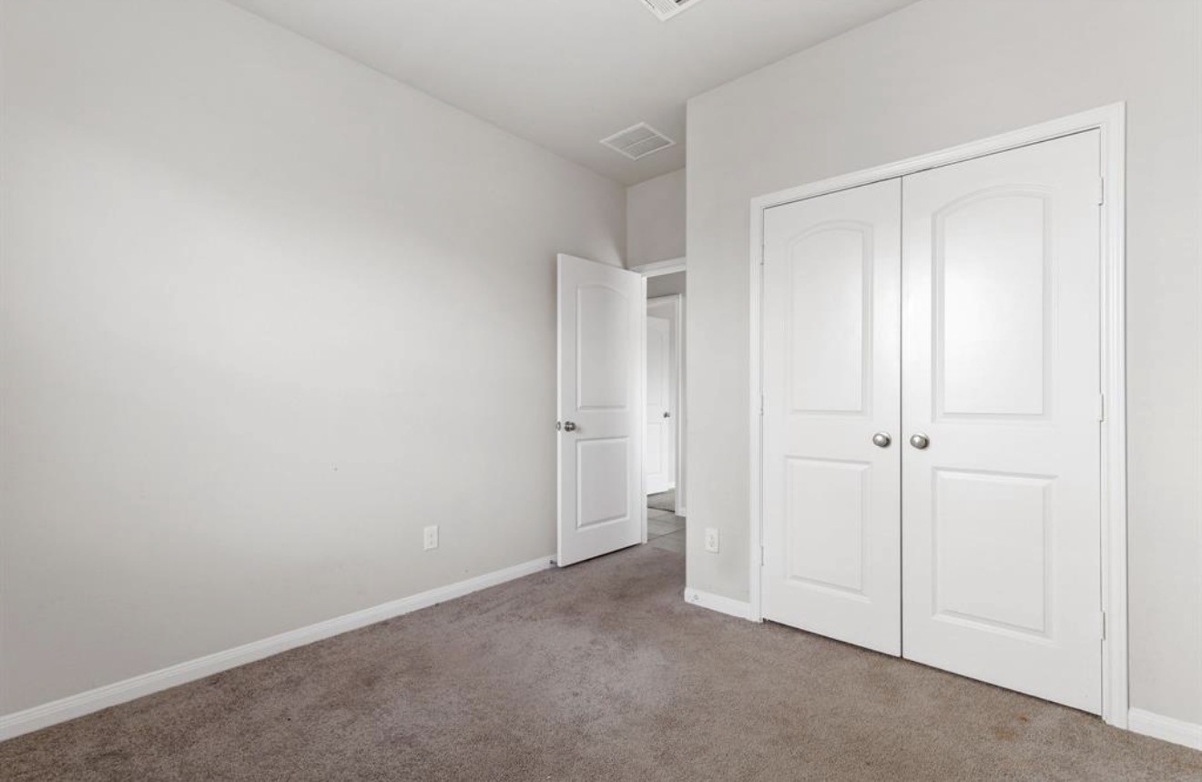 6222 Prince Place Drive Property Photo 19