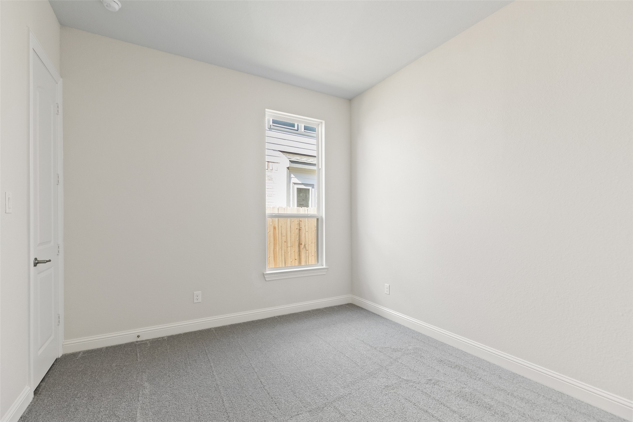 423 Blue River Trail Property Photo 9