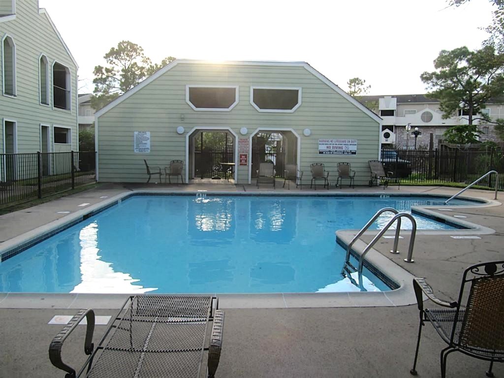 6602 Harbor Town Drive 404 Property Photo 21