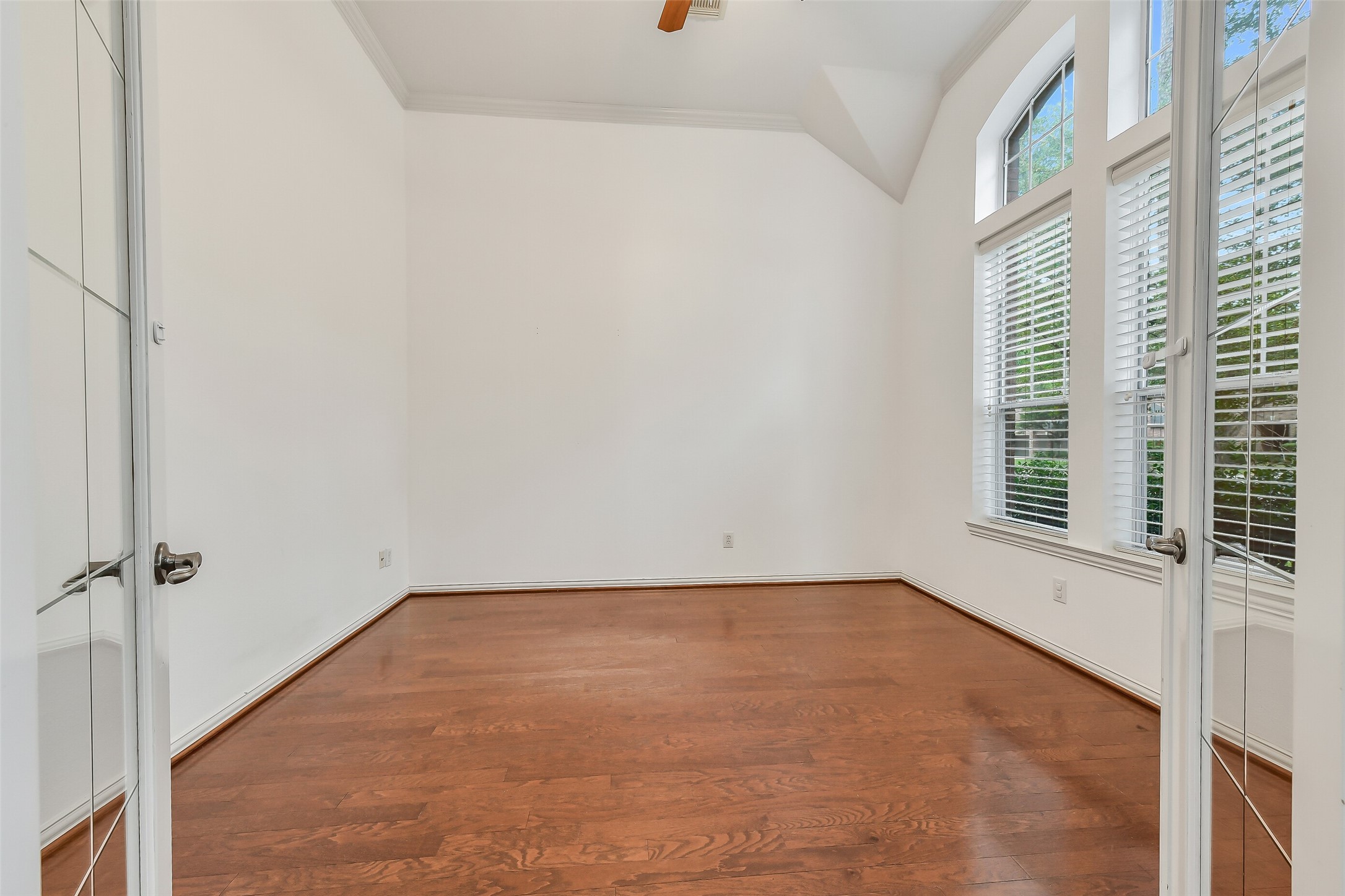 8407 Alyssa Gardens Lane Property Photo 7
